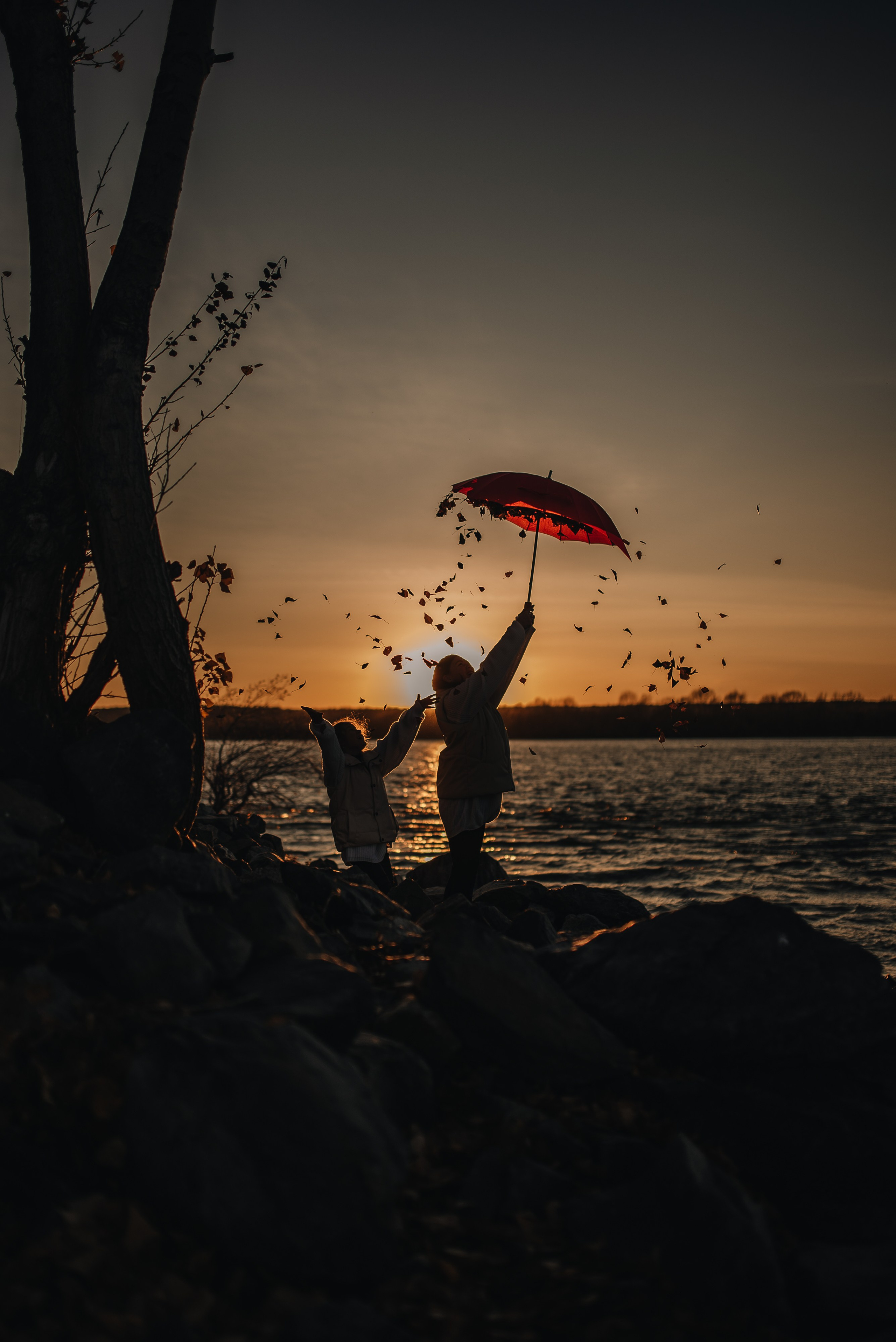 Катя и Варя (маяк). Семейная фотосессия в Новосибирске от фотографа Ольги Коваль