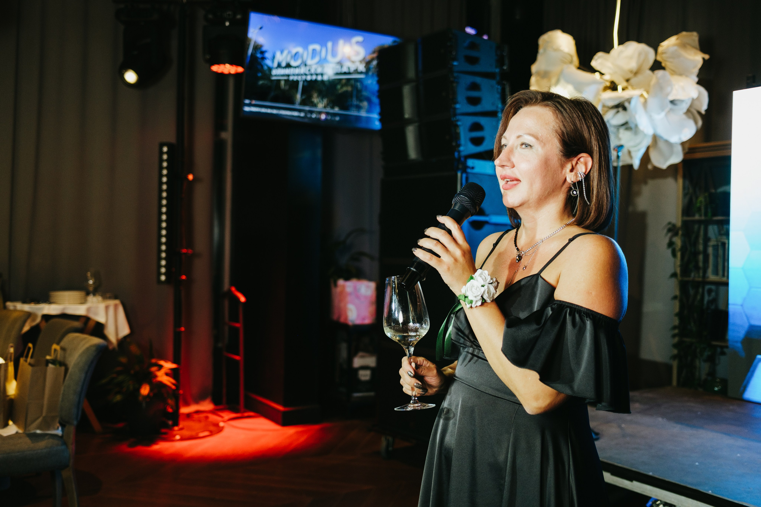 Корпоратив в Сириусу (Адлер) 10 лет компании. Свадебный фотограф Денис Ожигин в Краснодаре и крае. Эмоциональная и стильная съемка вашего дня