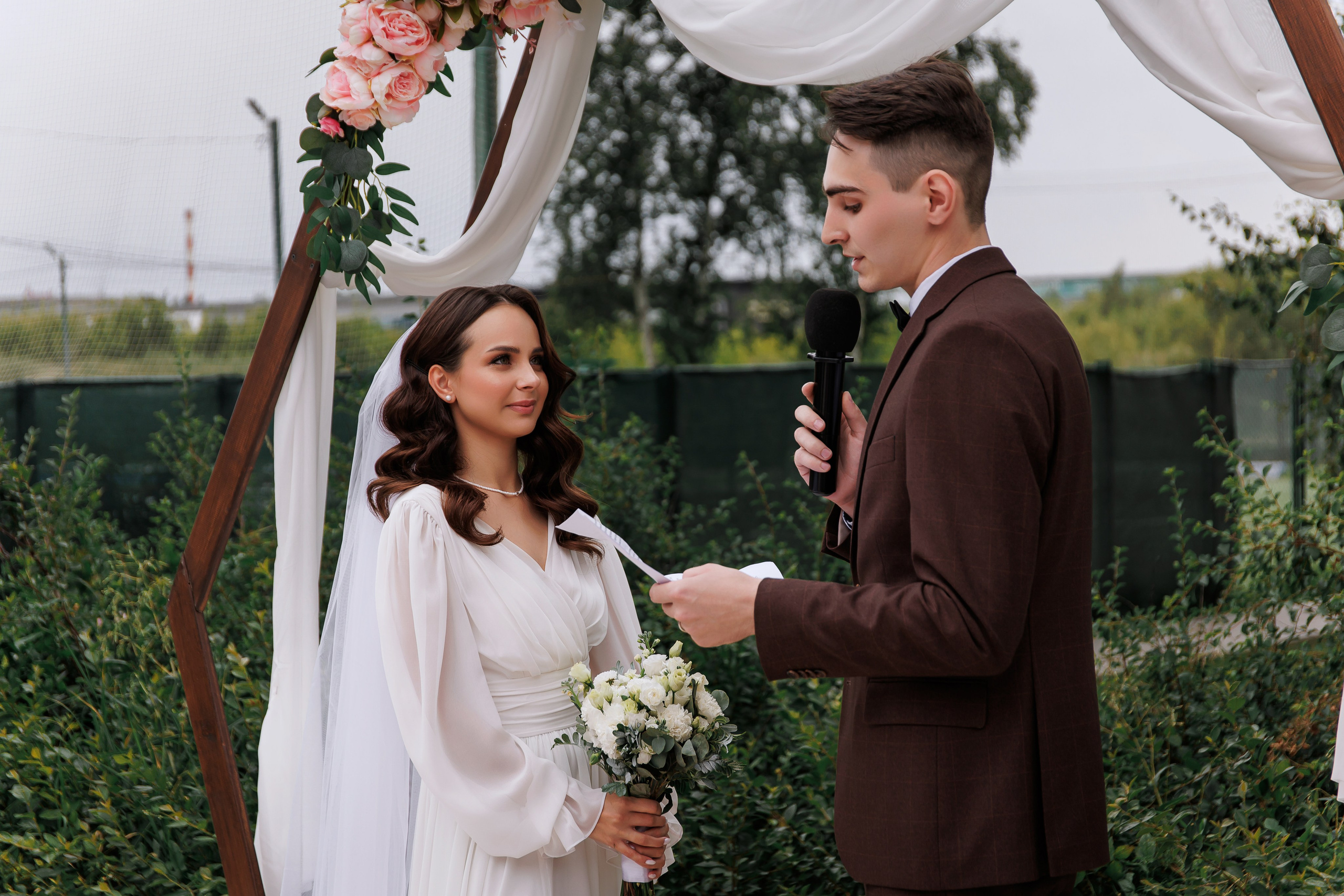 Екатерина и Денис. Свадебный фотограф в Омске Яна Савина