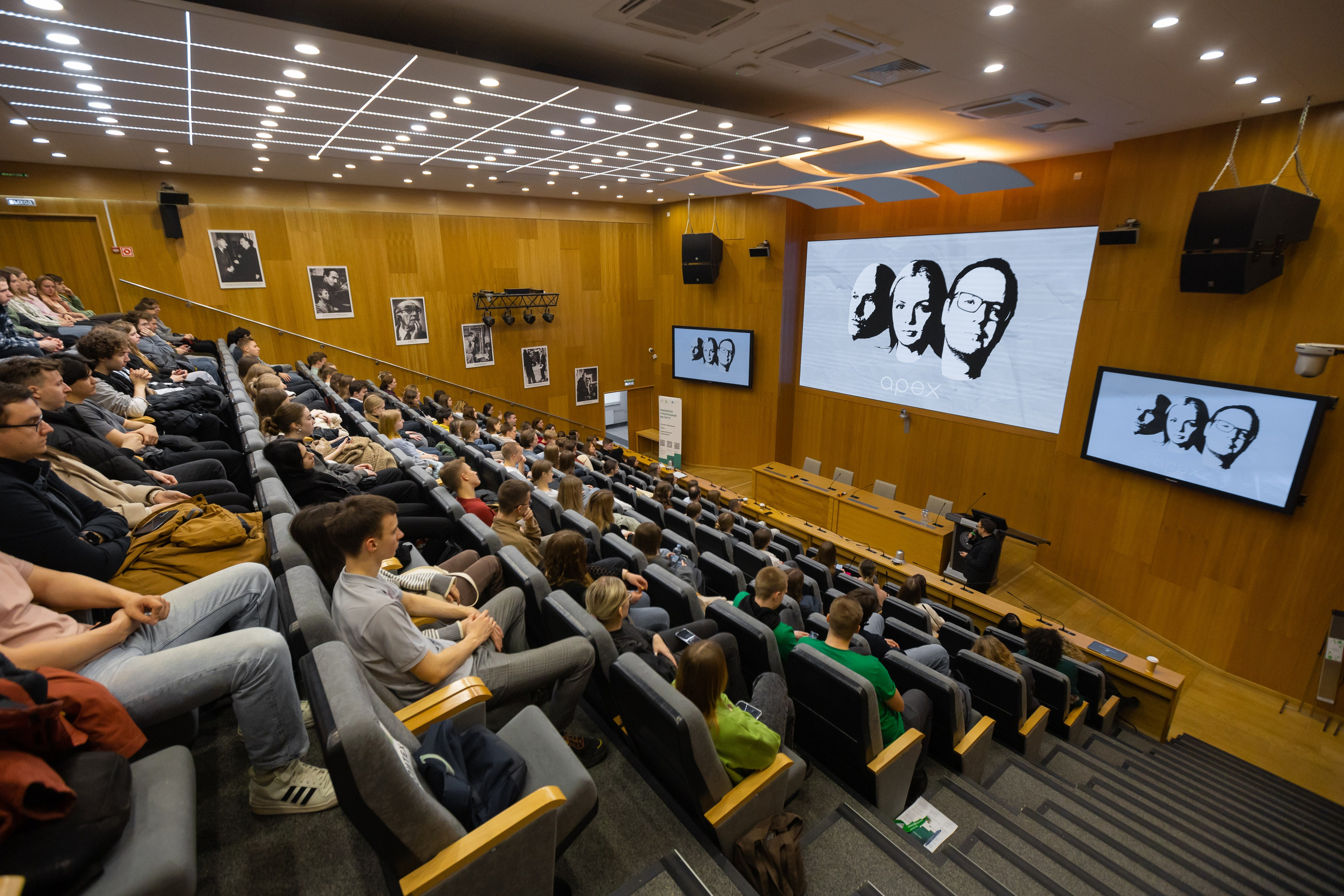 «АРЕХ. РетроПерспектива». Лекция Сергея Сенкевича в Политехе. Евгений Матвеев — фотограф в Санкт-Петербурге