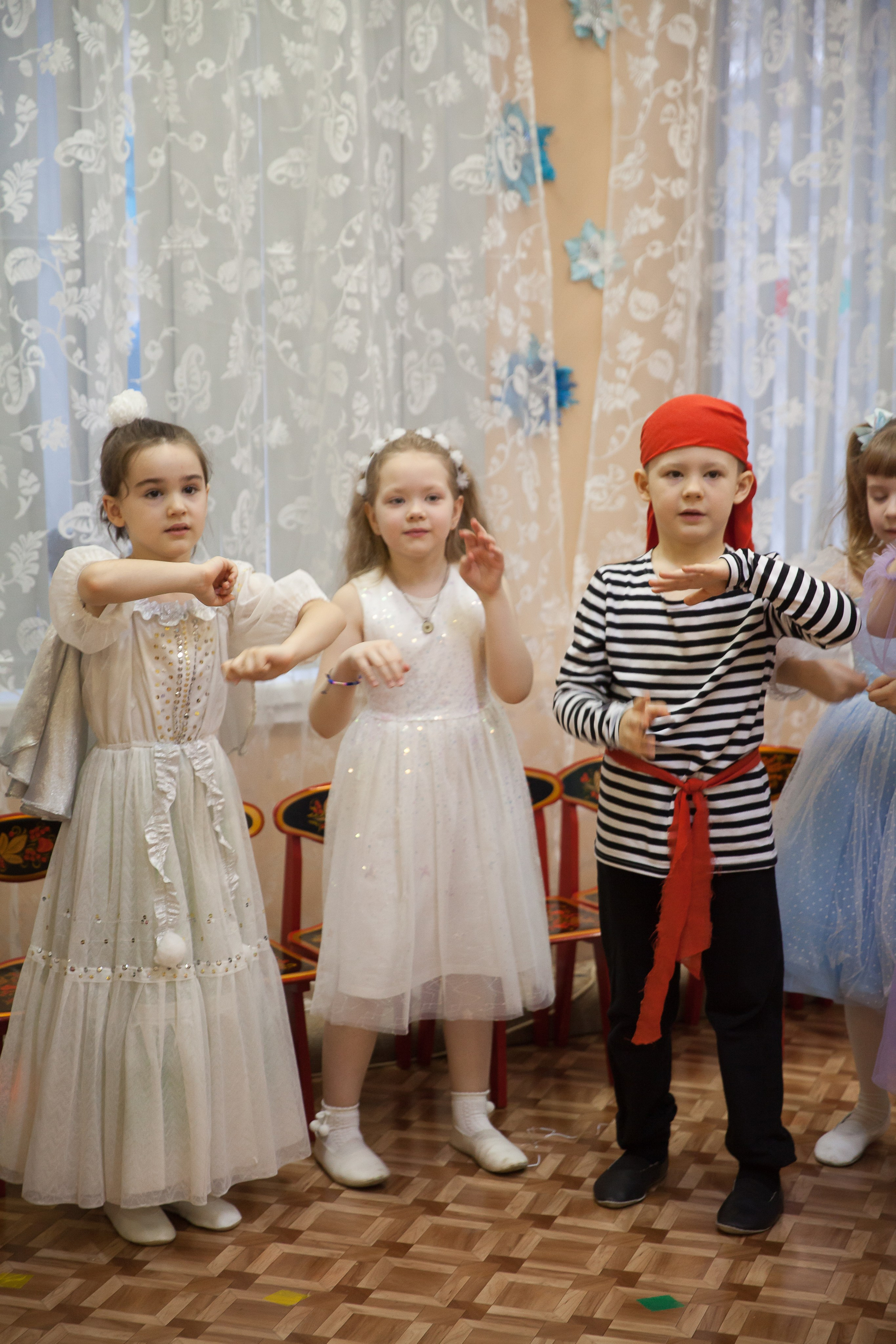 Новый Год 1508. Выпускные альбомы Москва. Фотограф Шукурова Кристина