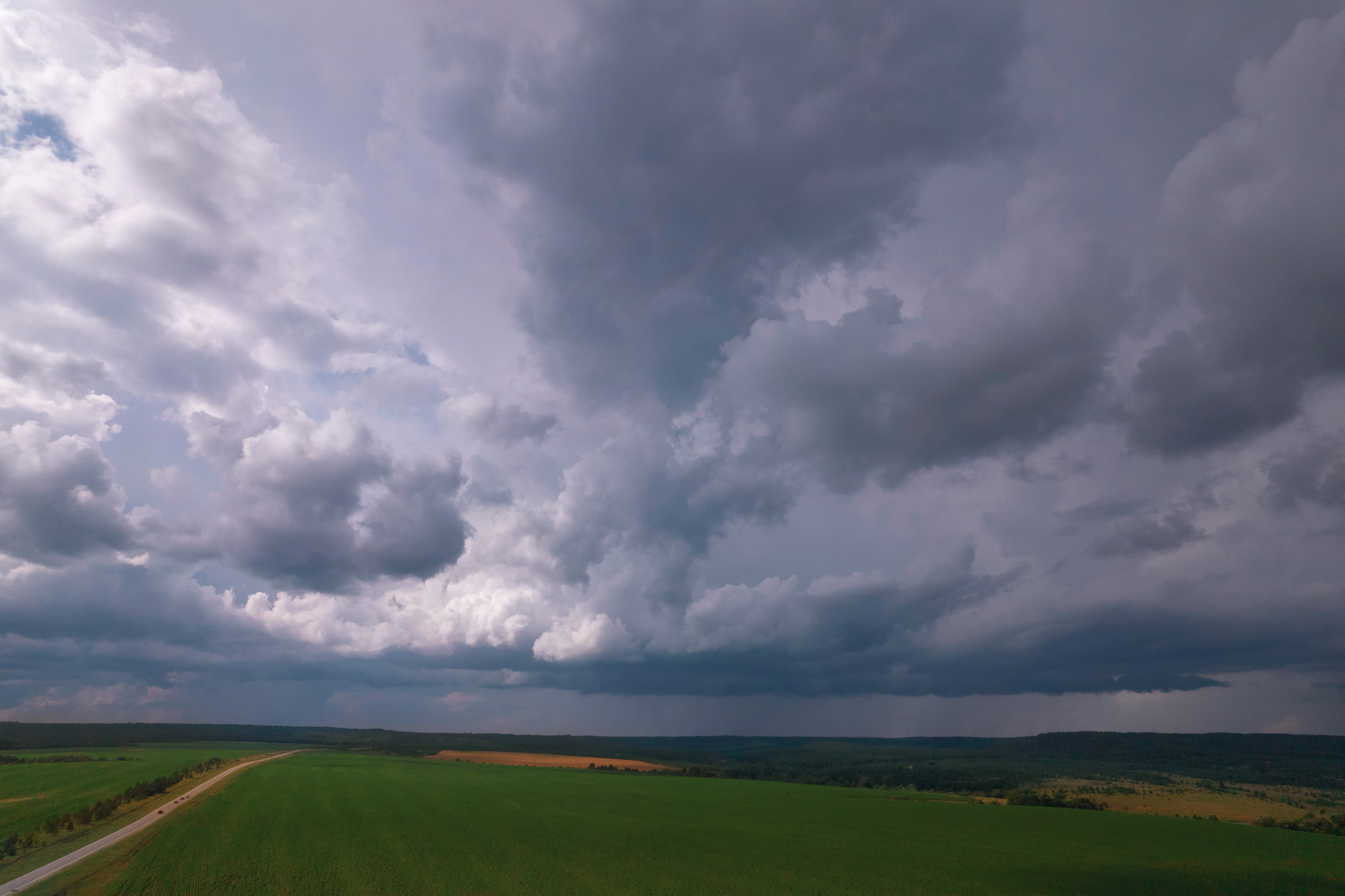 Природа, городские пейзажи. Свадебный, семейный и школьный фотограф в Сызрани Максим Баталов