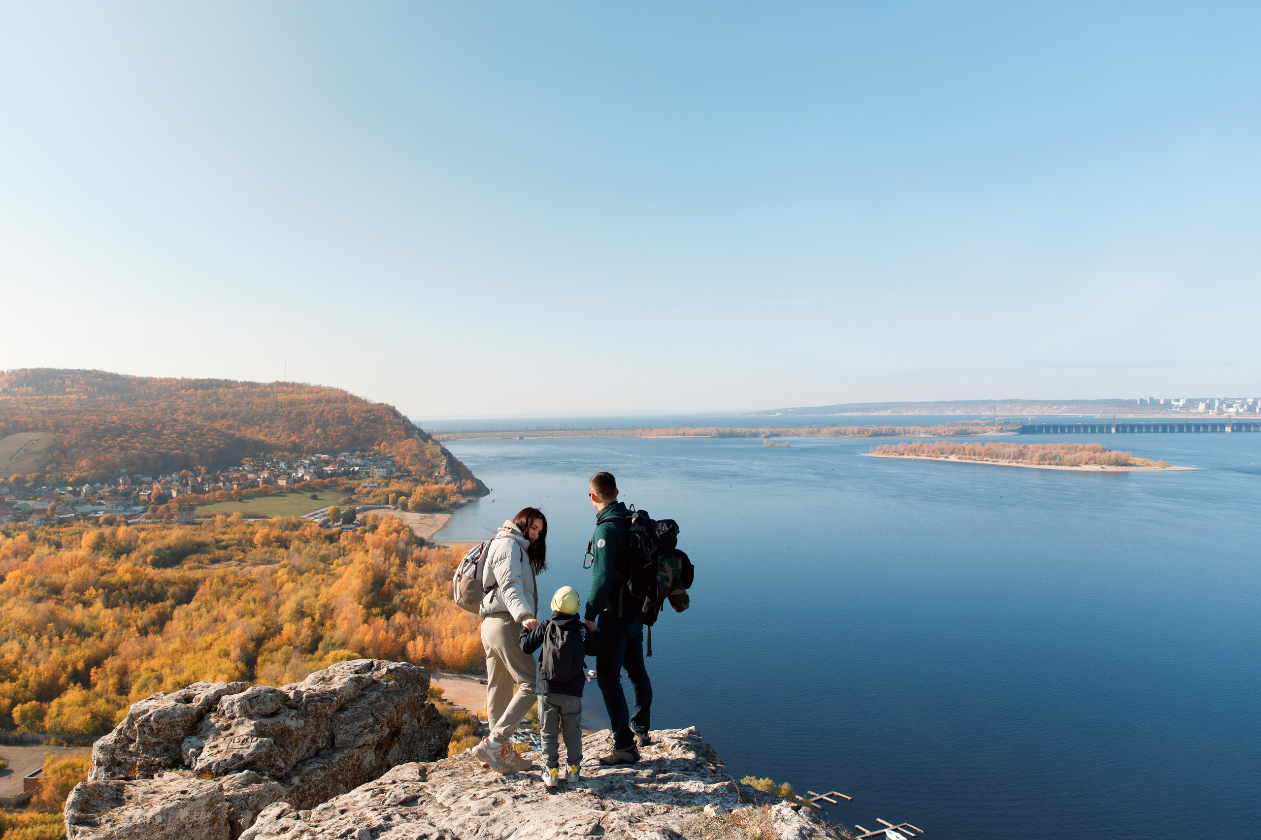 Петров камень. Свадебный, семейный и школьный фотограф в Сызрани Максим Баталов