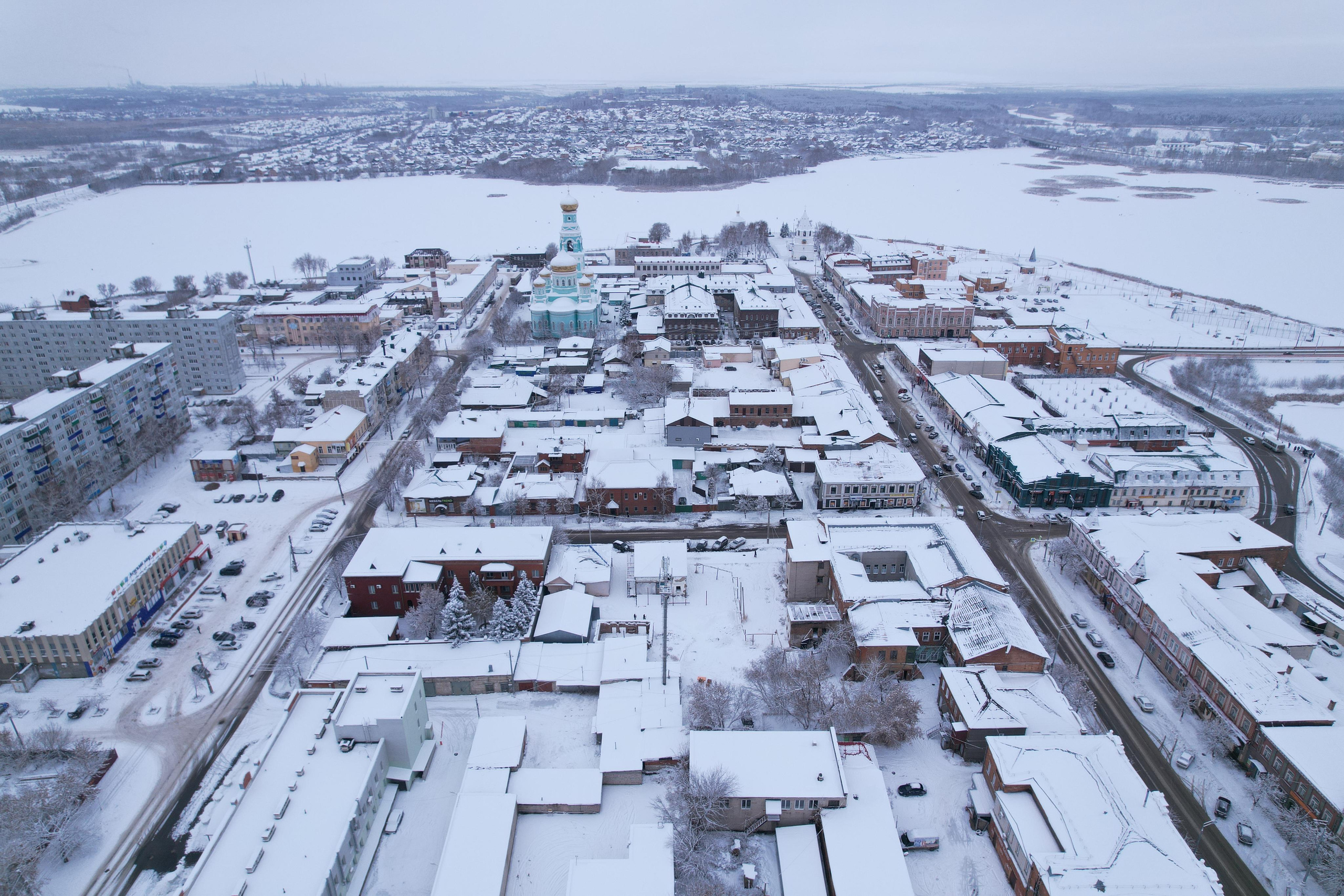 Город Сызрань. Свадебный, семейный и школьный фотограф в Сызрани Максим Баталов