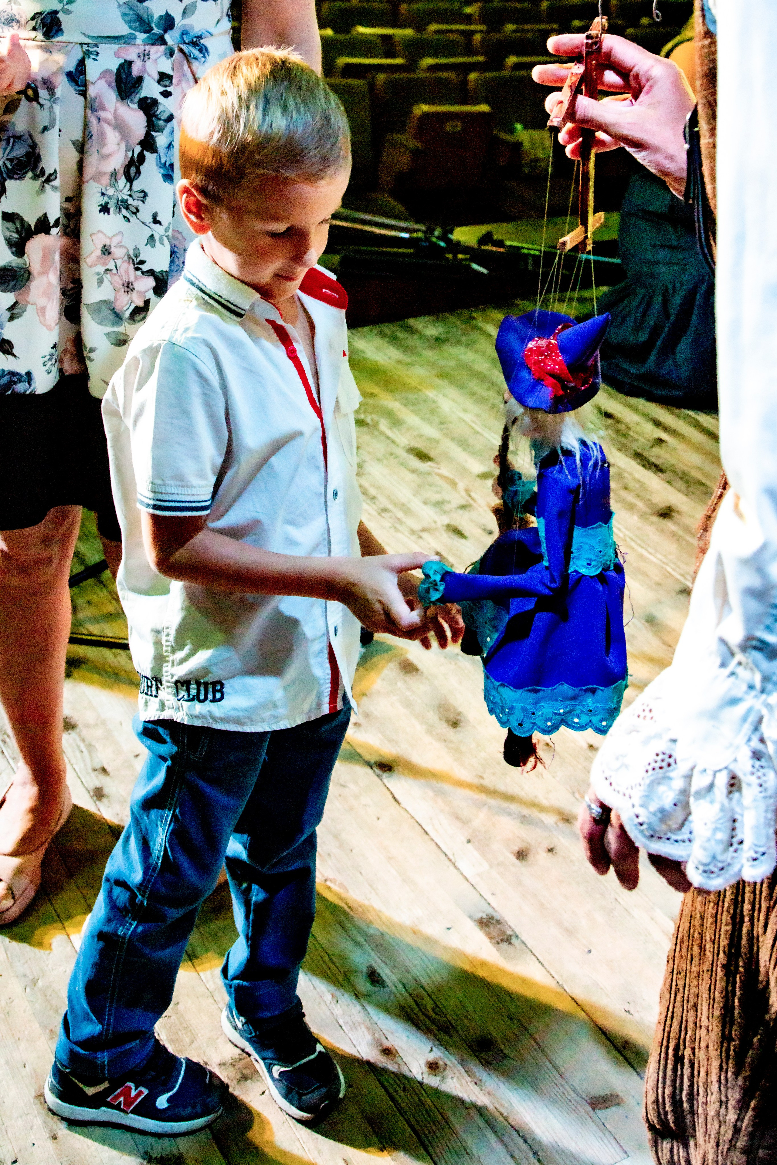 Маленькая ведьма спектакль театра Саквояж. Фотограф в Сочи Юрий Шептаев