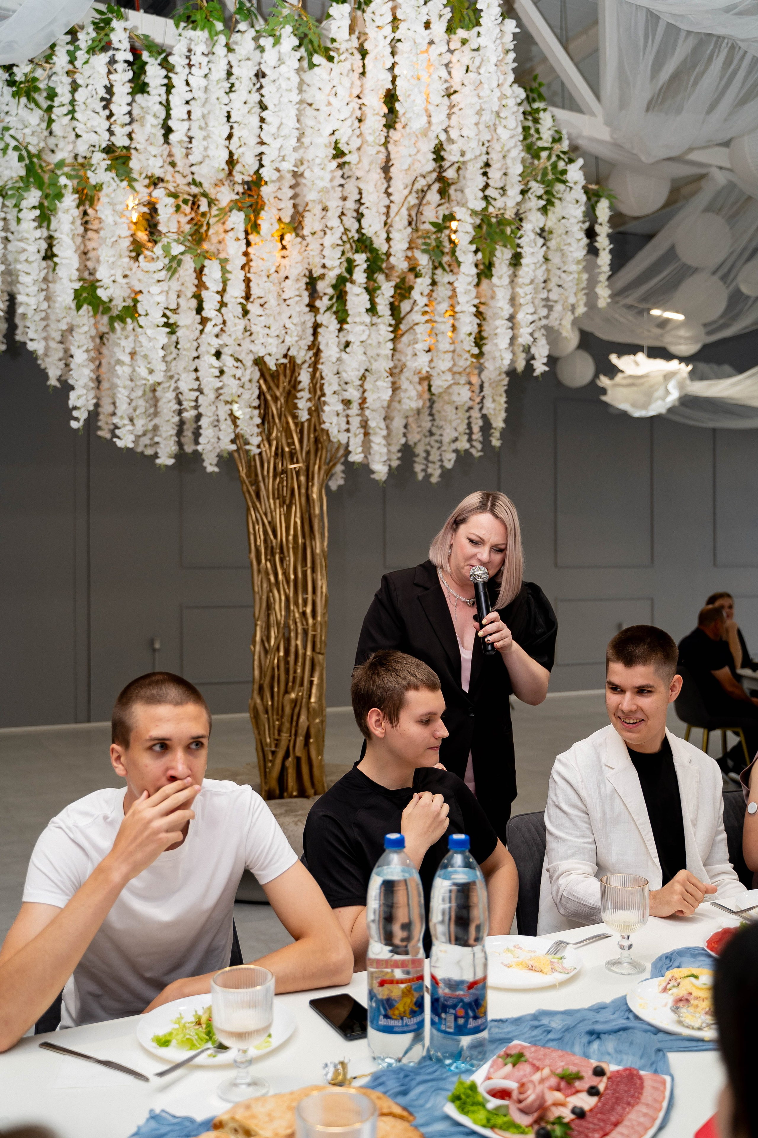 Школа 9 выпуск 2025. Выпускные альбомы в Краснодарском крае