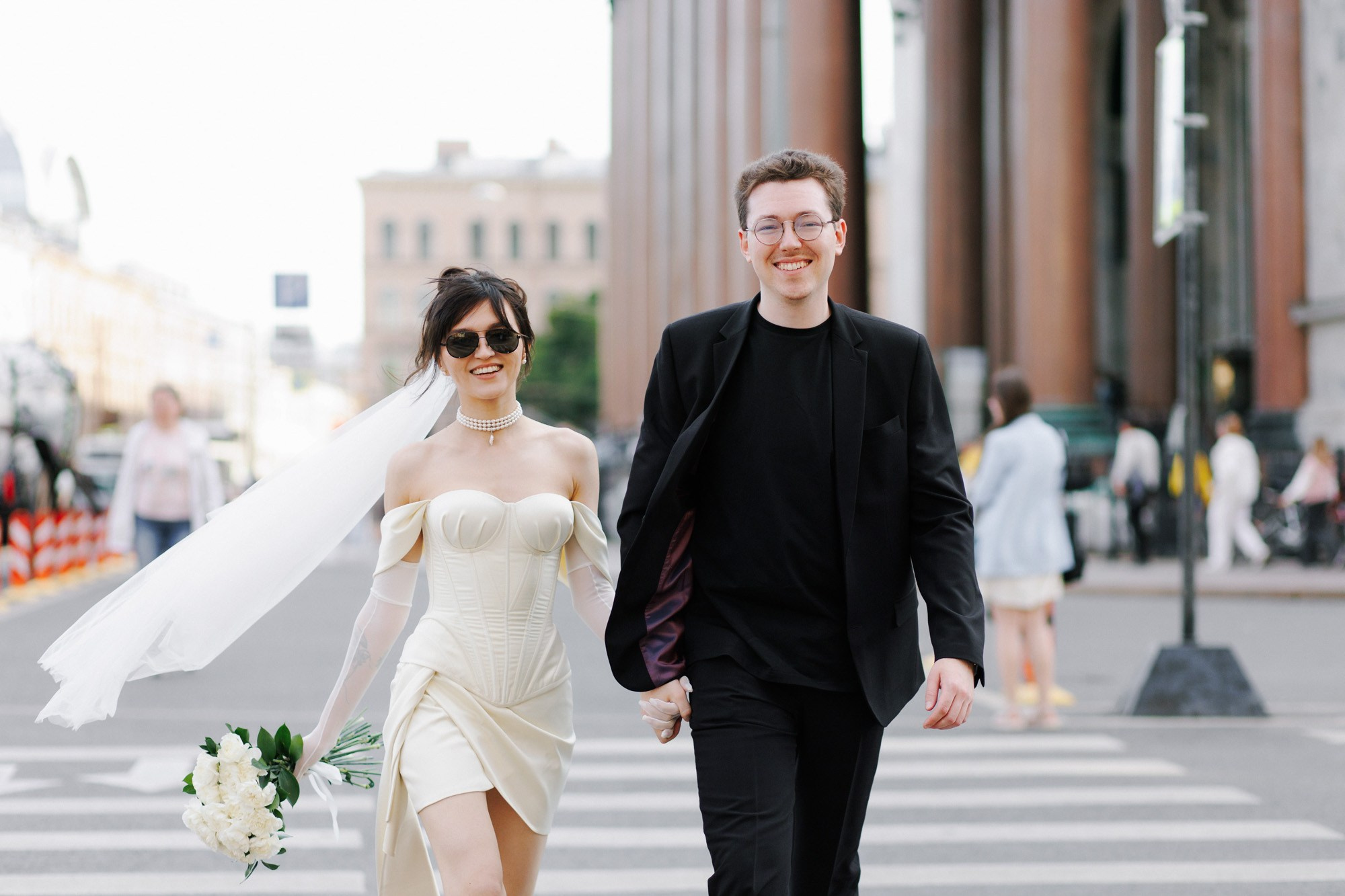 Свадебная фотосессия на Исаакиевской площади. Свадебный фотограф СПБ