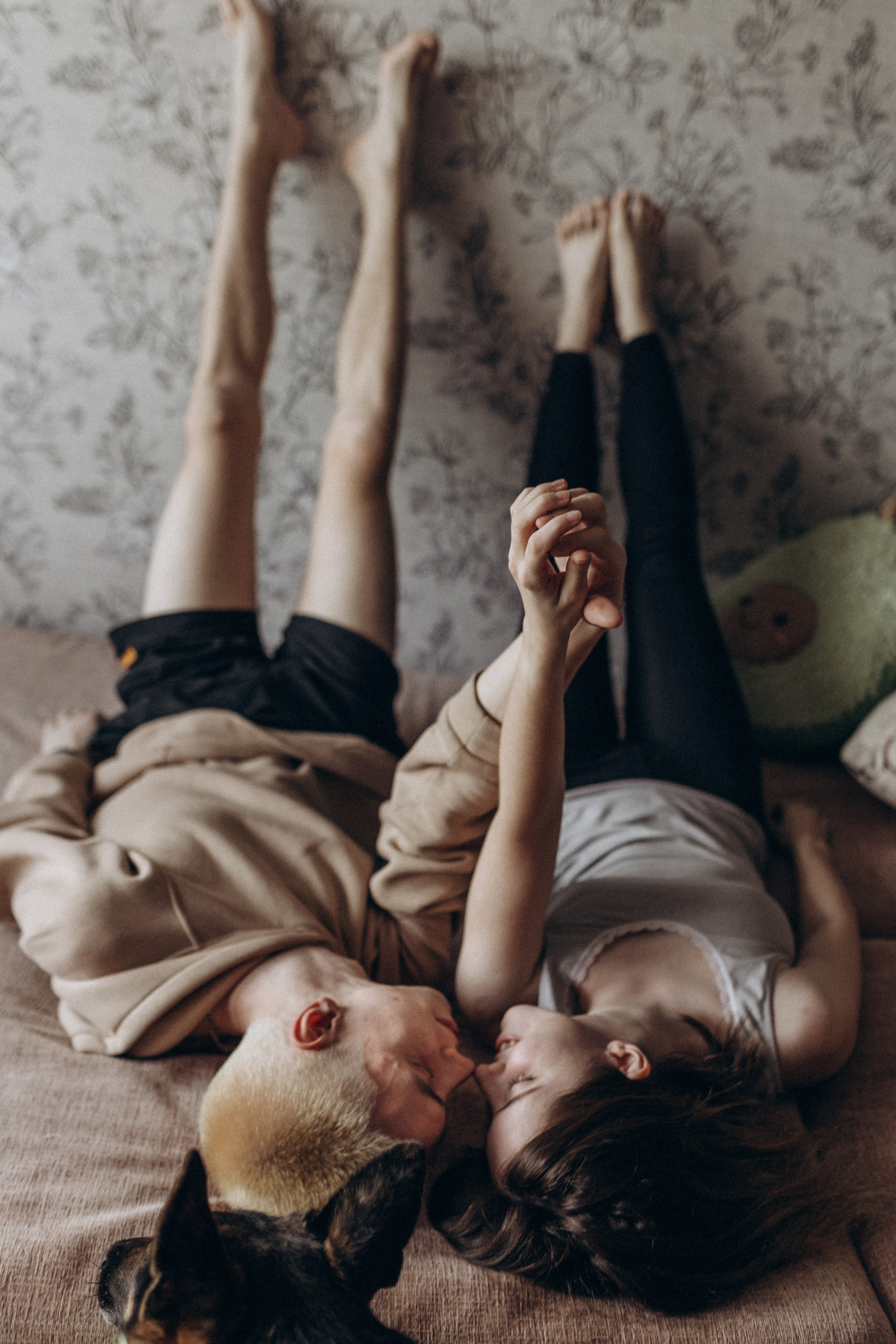 Матвей и Полина, а также кот и собака. Семейный фотограф lifestyle в Новосибирске Елена Шпилевая