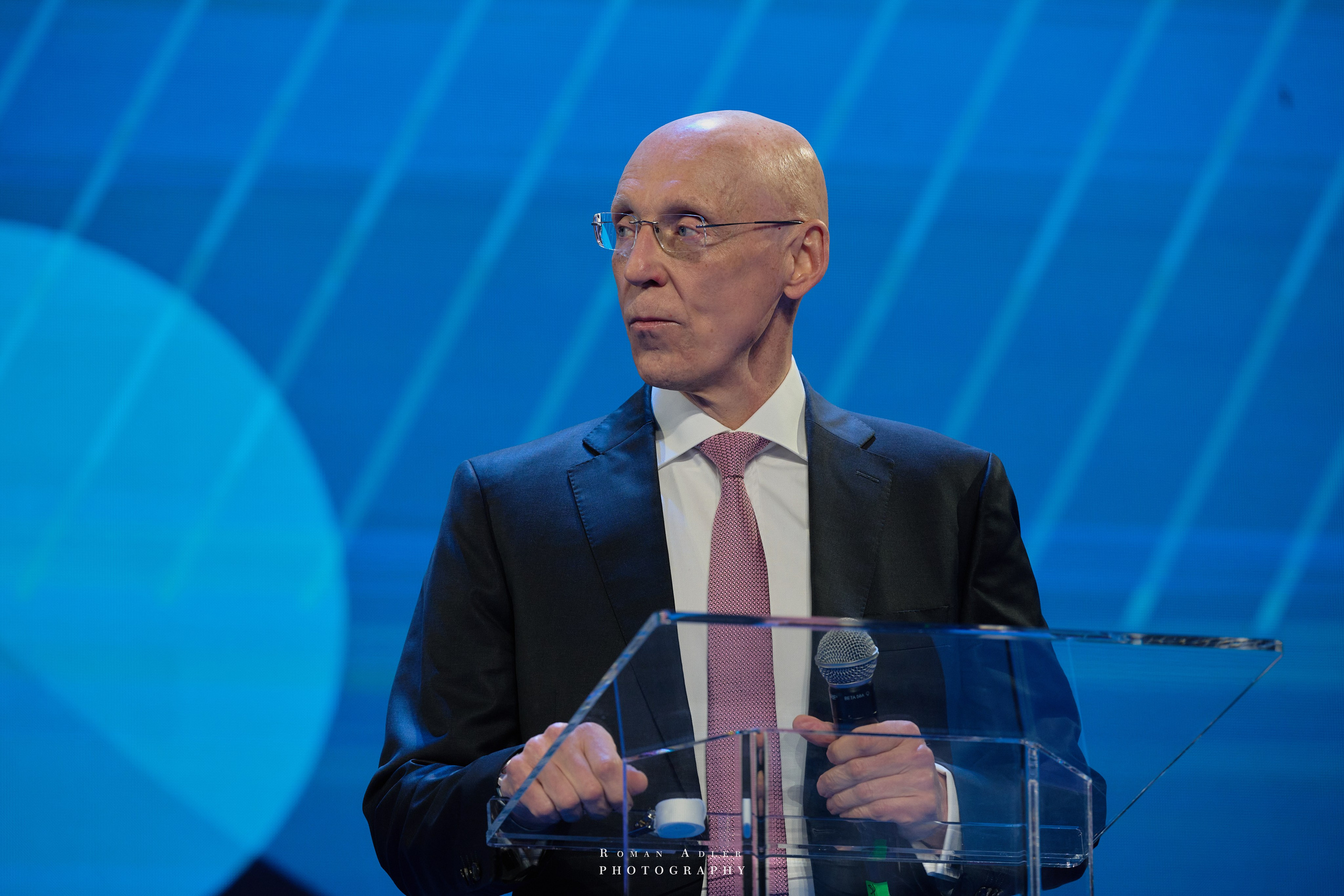 Профессиональная репортажная фотосъемка. Роман Адлер. Фотограф Роман Адлер