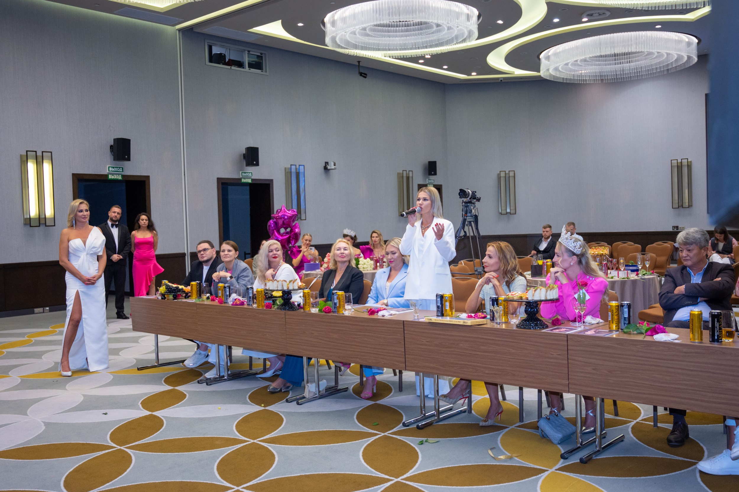 Церемония открытия Конкурса красоты «LADY WORLD» 2024. Фотографирую счастливых людей в Сочи