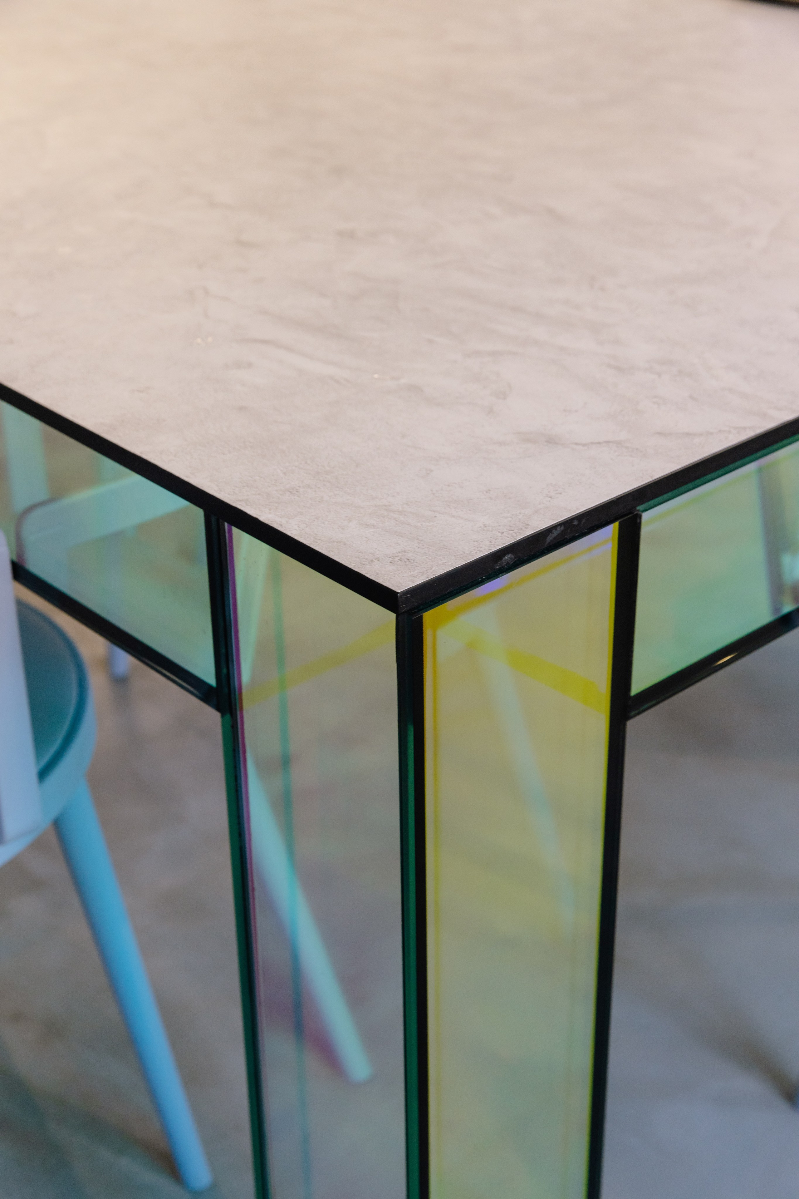 SBLESKOM ​Ювелирный салон Томск Ленина, 72. ГУДРУМ — Мебель на заказ в Томске | Кухни | Шкафы | Стулья и Столы