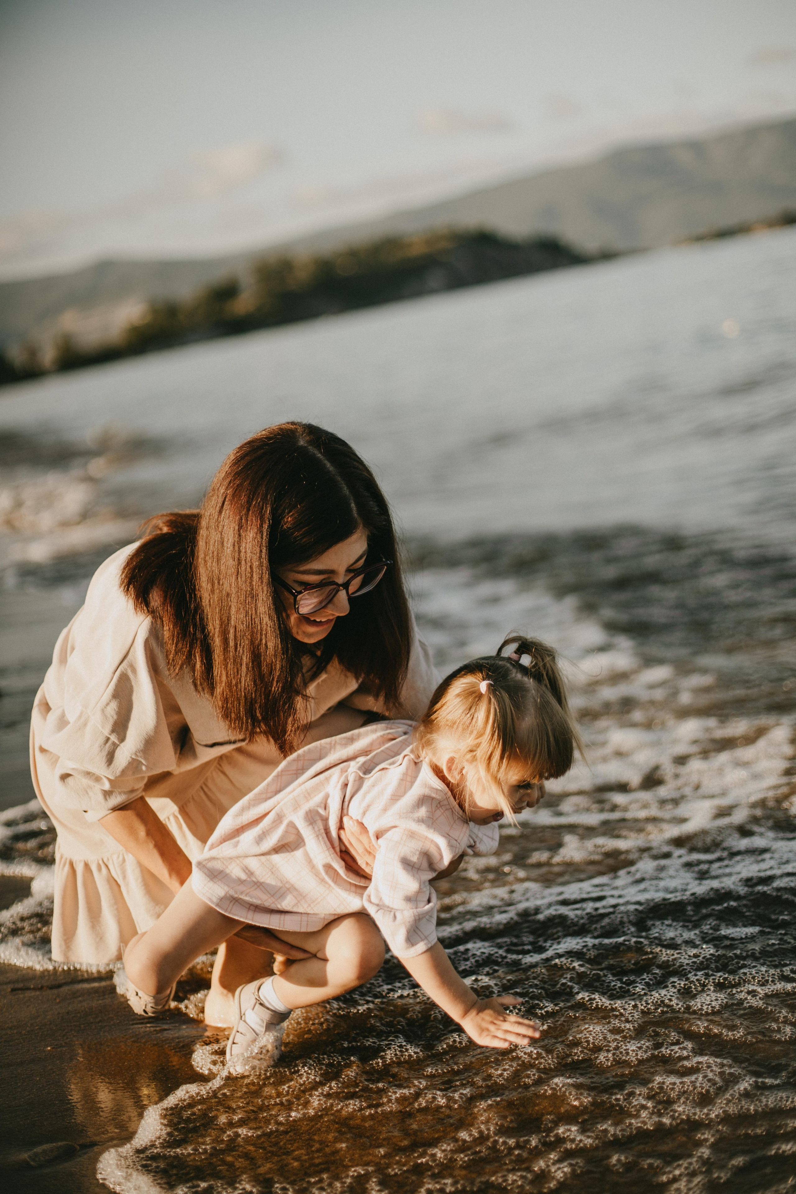 Летняя прогулка мамы и дочки. Фотограф Наталья Кургина Слюдянка Иркутск