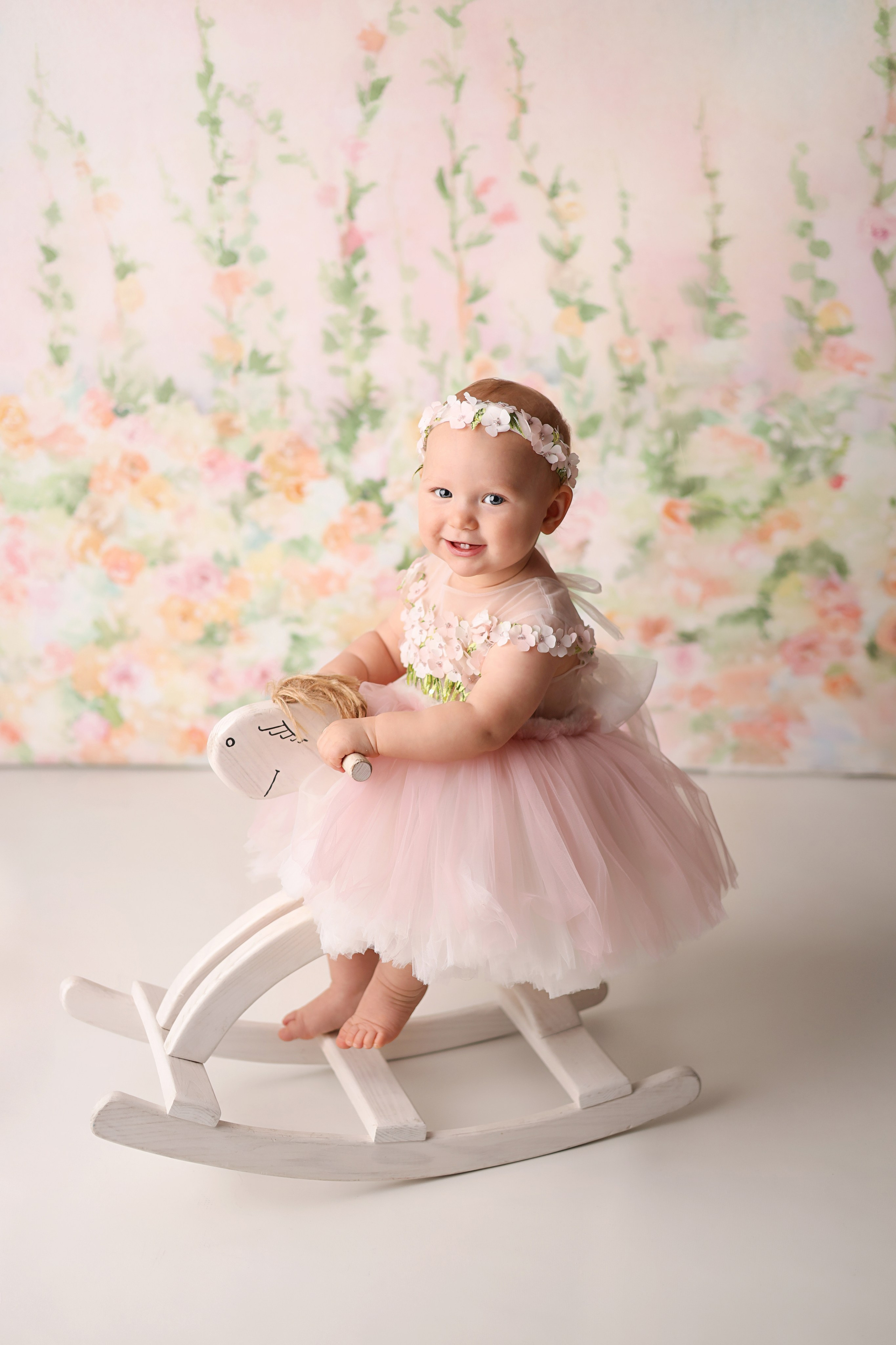 Алисе 1 годик. Фотограф новорожденных Москва. Ньюборн фотограф Москва