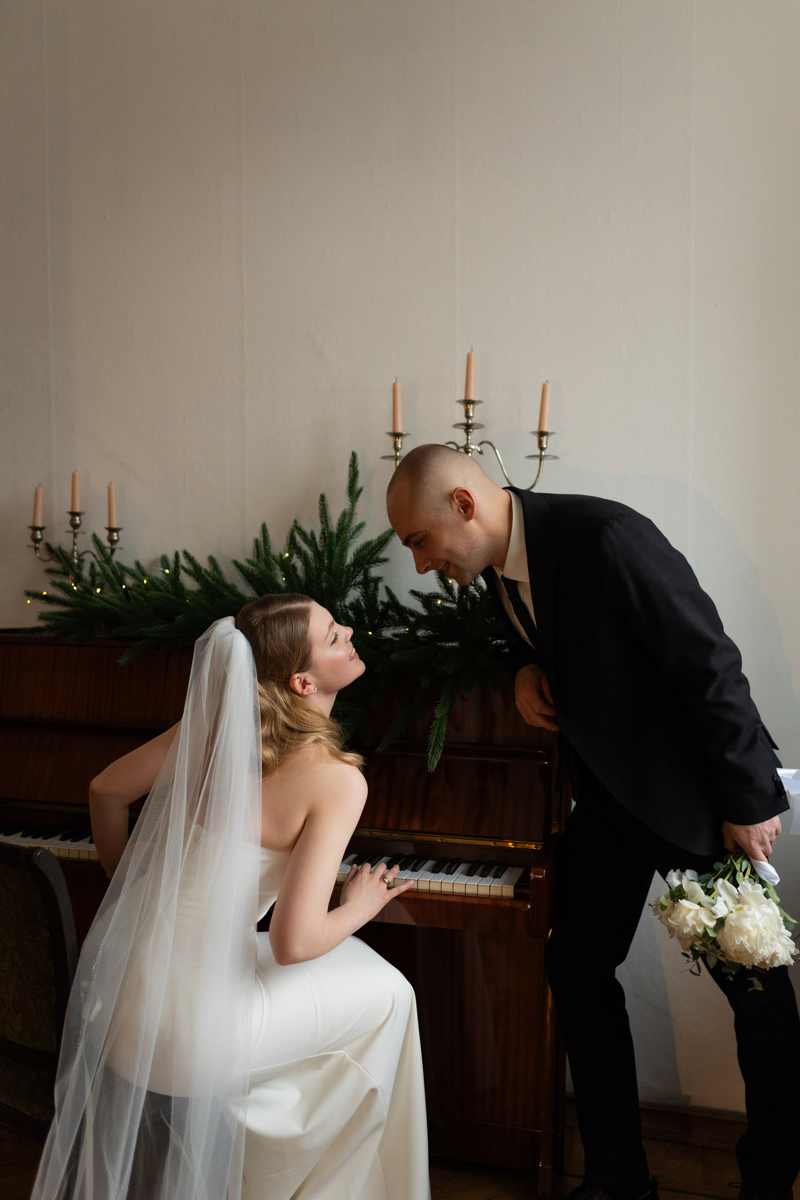 Мария и Алексей, студия 1884. Свадебный фотограф в Москве Анна Полушина