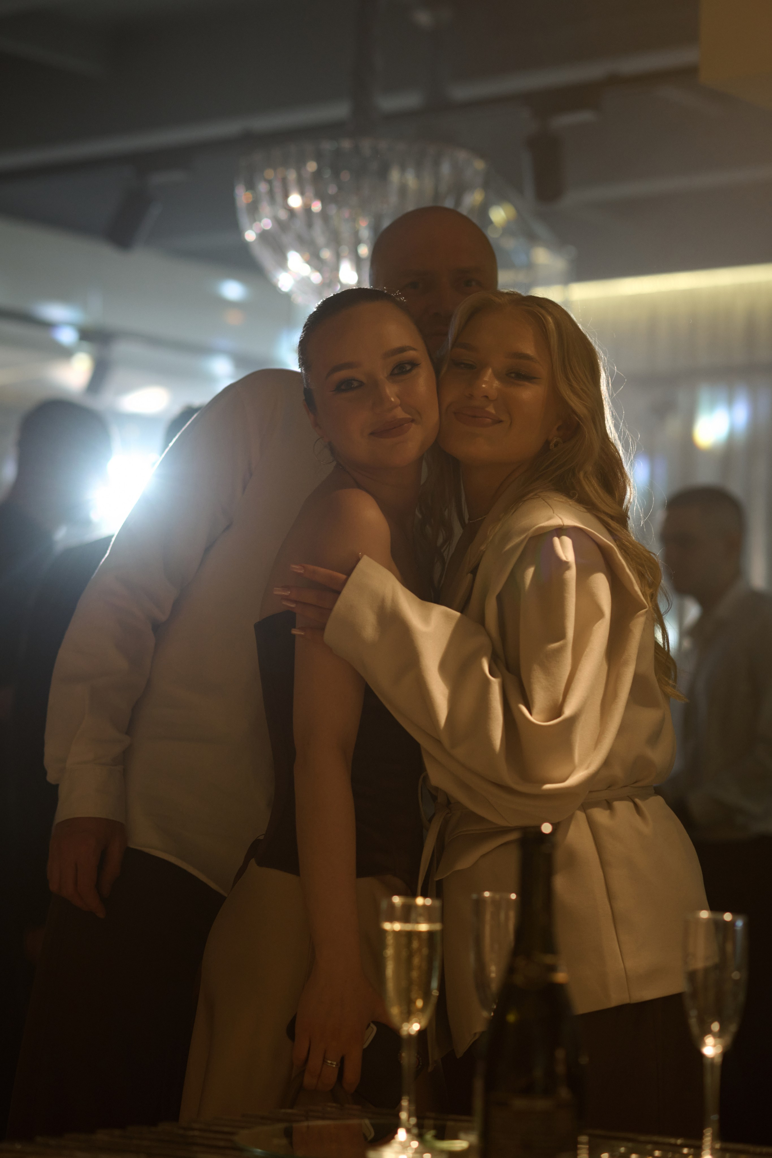 Марат и Карина — Ресторан «Dieci». Свадебный фотограф Екатеринбург/Челябинск — Любовь Волохова