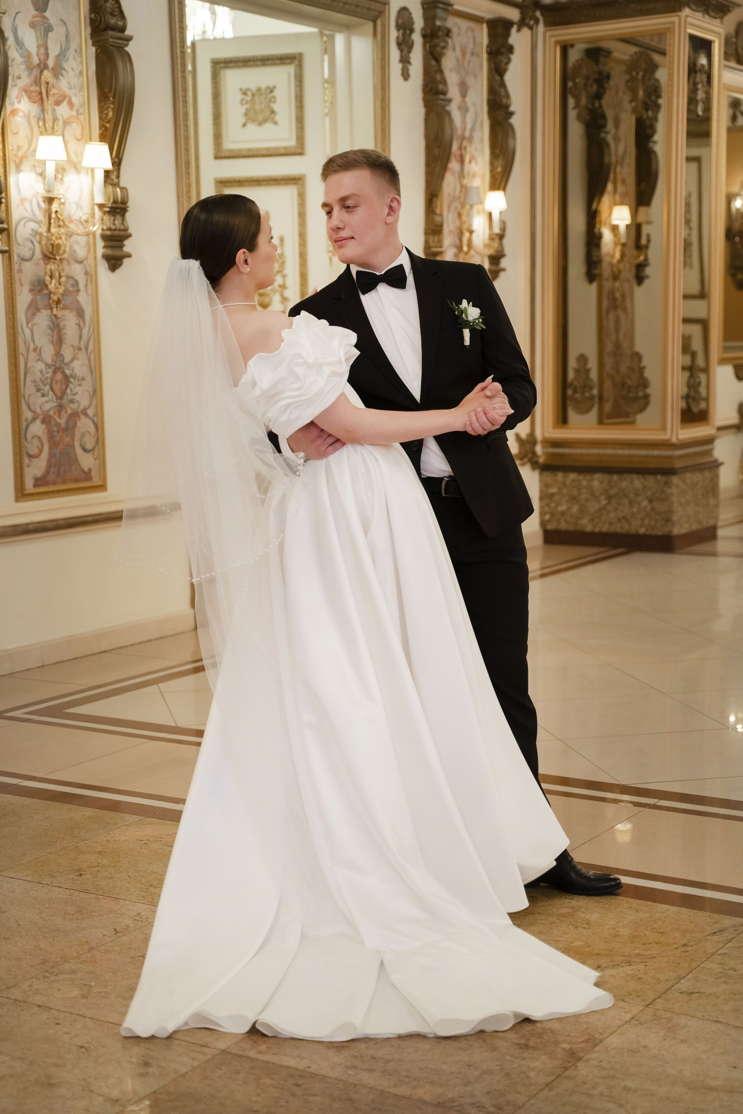 Алиса и Михаил (г.Орел). Фотограф Вера Зверуго в Орле