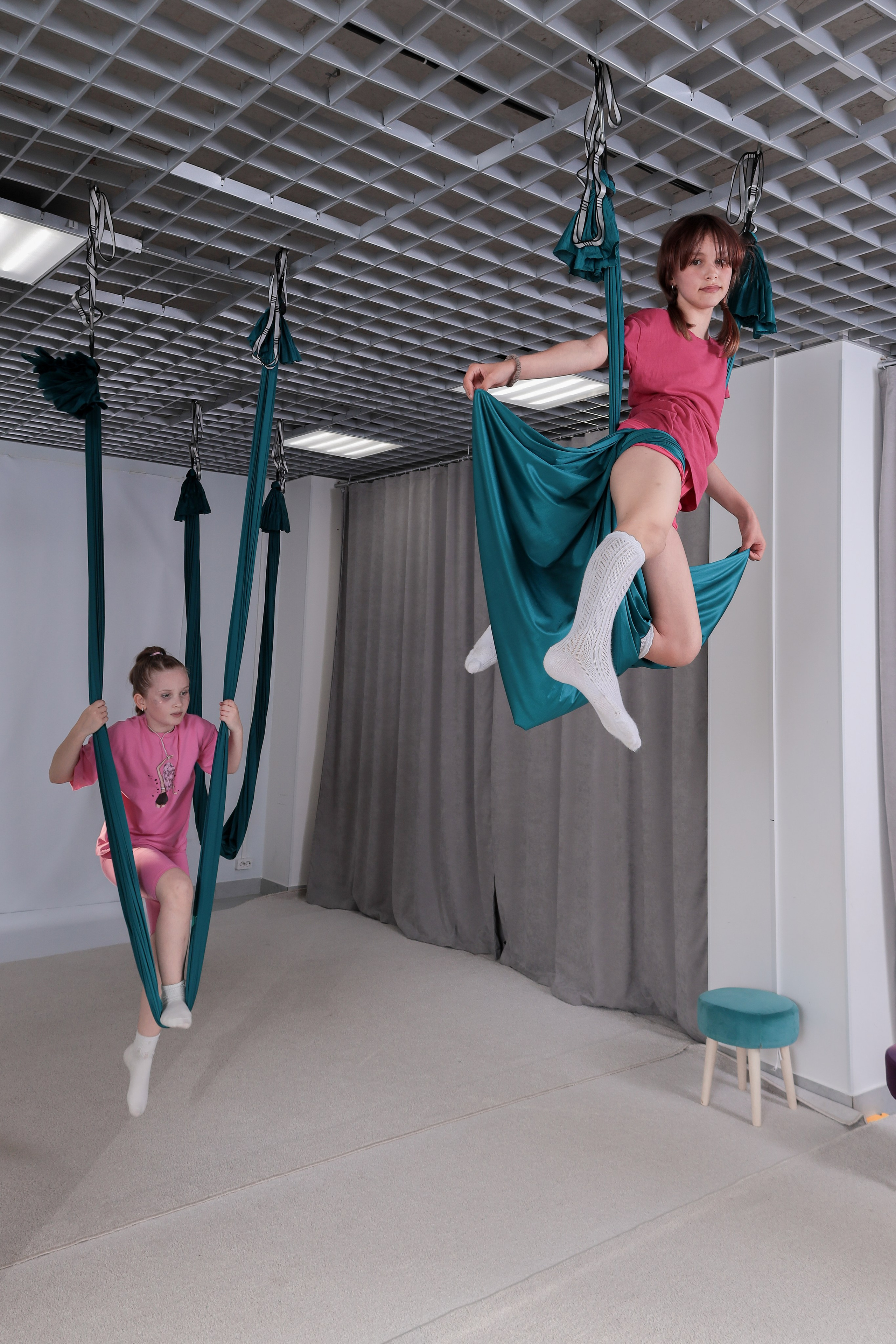 Детская аэройога. Фотограф Надршина Лилия