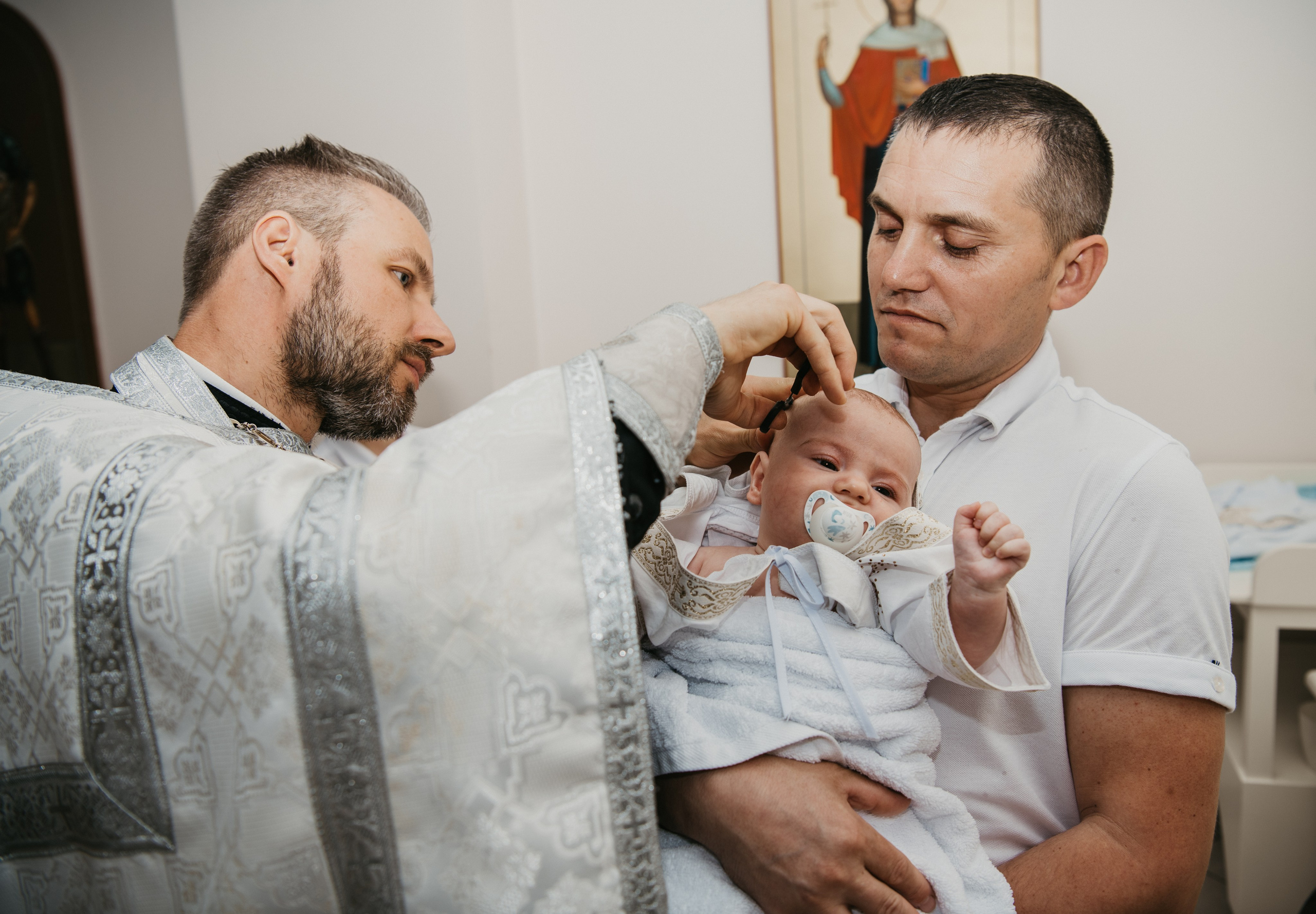 Крещение Евгения. Фотограф на выписку из роддома в Москве и МО