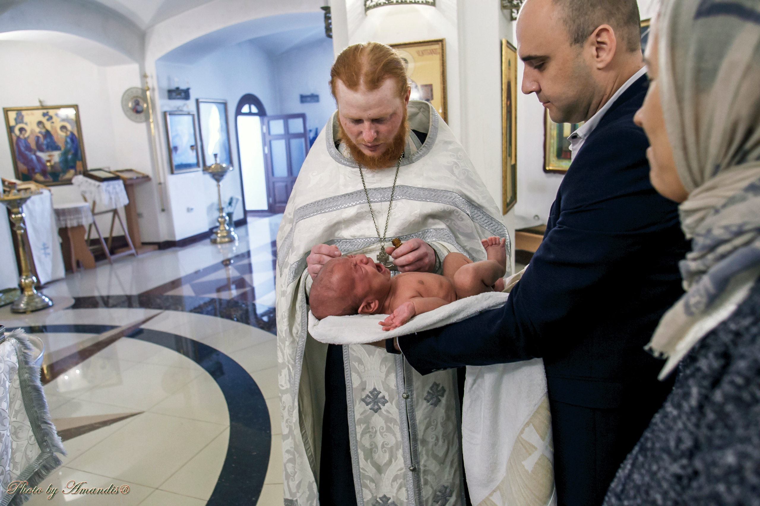 Крещение в Морском храме (август 2018). Репортажная съемка в Москве и области. Анималистика