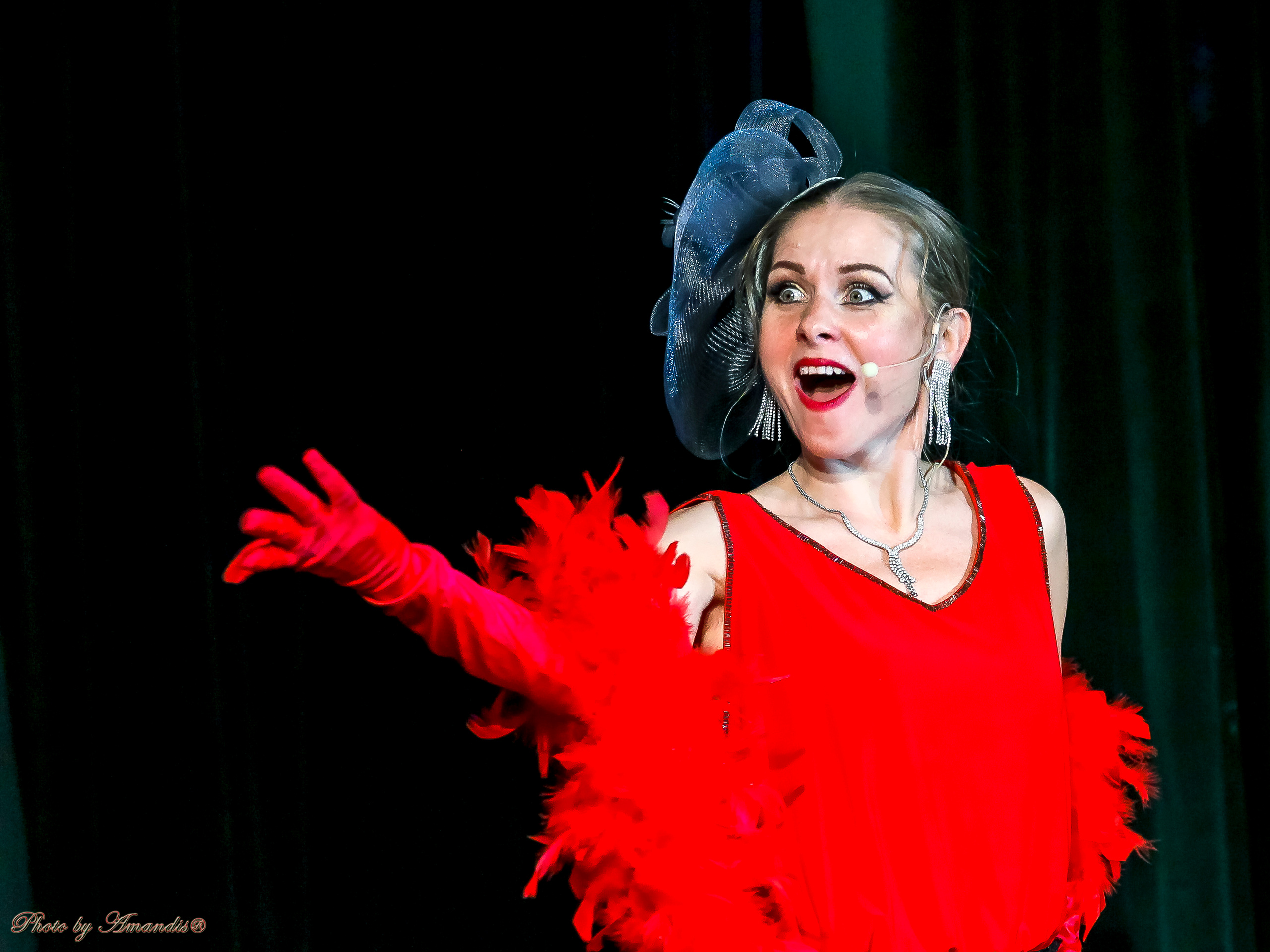 Спектакль «Hello, Dolly». ДК «Стимул» Москва. Репортажная съемка в Москве и области. Анималистика