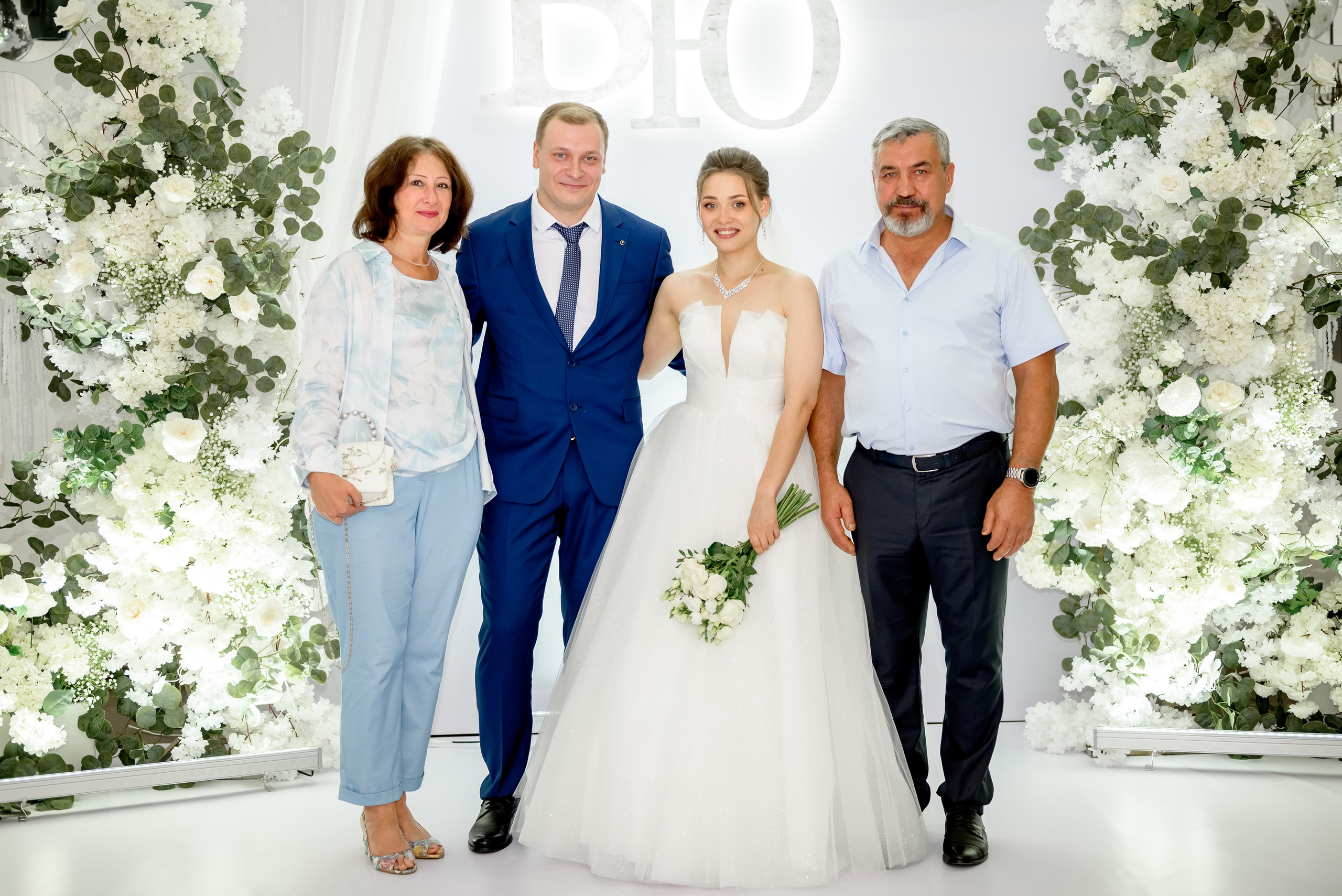 Банкетная часть. Юлия Басня семейный и свадебный фотограф в Донецке