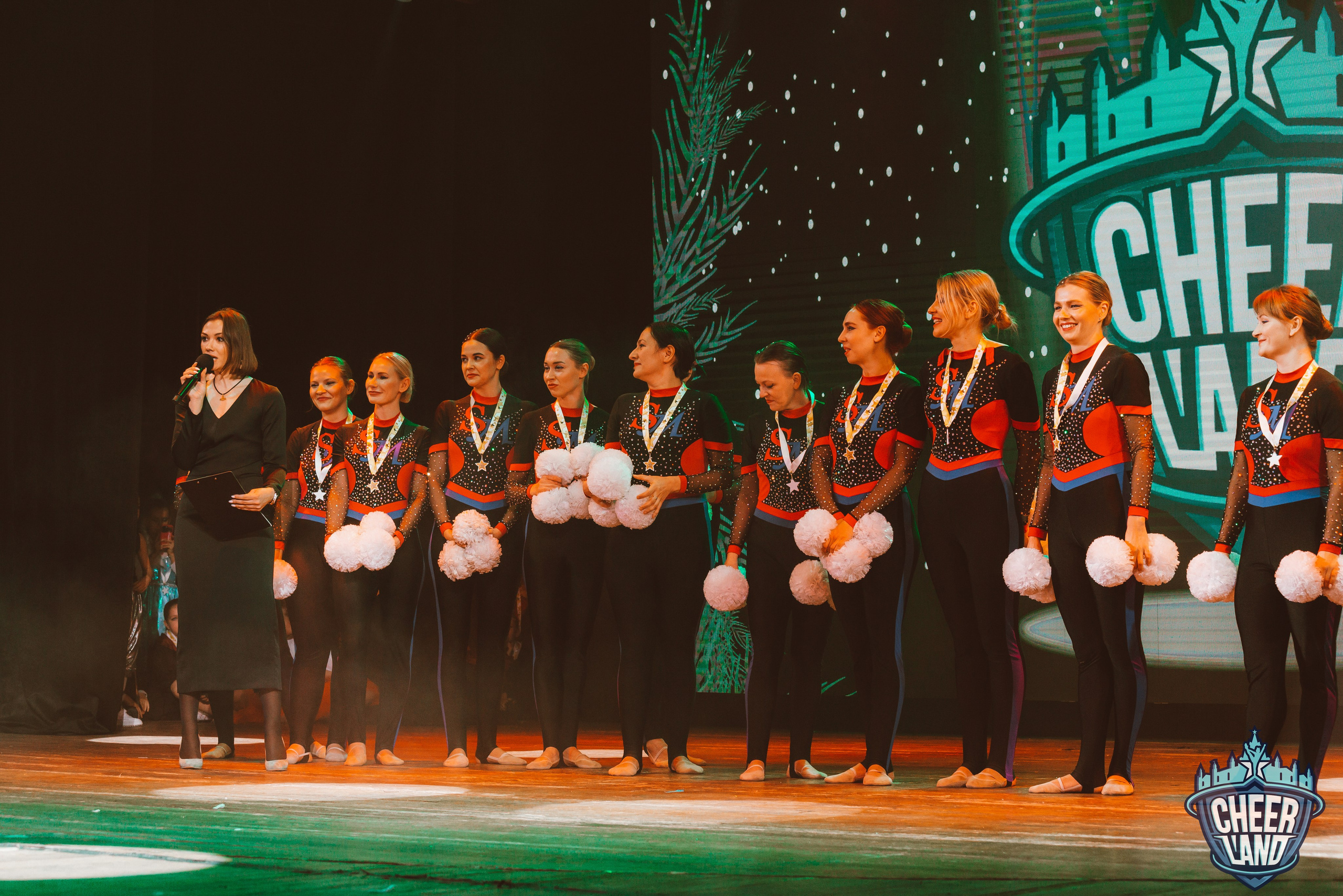 КОСМИЧЕСКОЕ НОВОГОДНЕЕ ПУТЕШЕСТВИЕ «CHEER LAND». Репортажный, семейный, свадебный, портретный фотограф