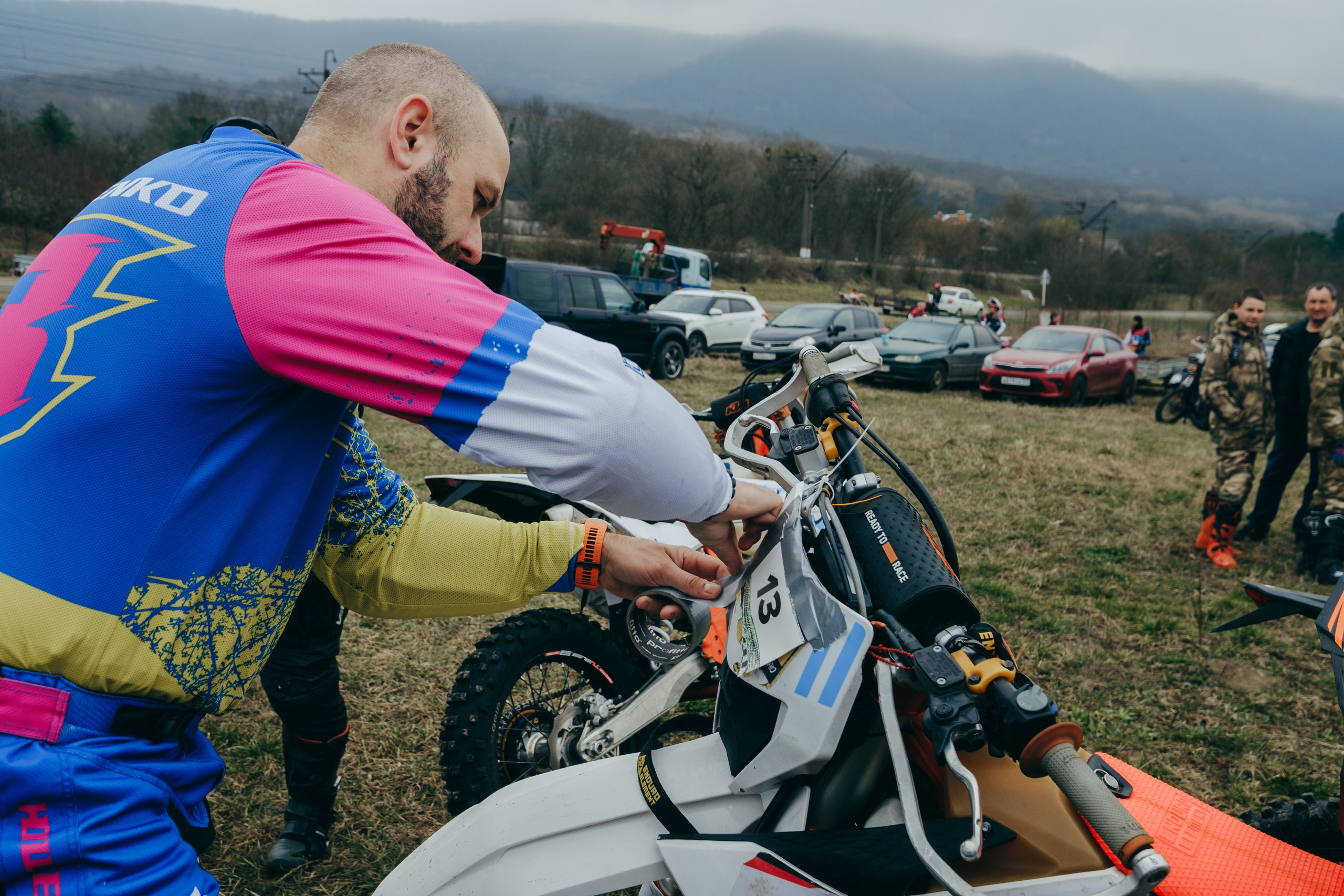 Съемка для Sharmax Moto в Горячем Ключе. Свадебный фотограф Денис Ожигин в Краснодаре и крае. Эмоциональная и стильная съемка вашего дня