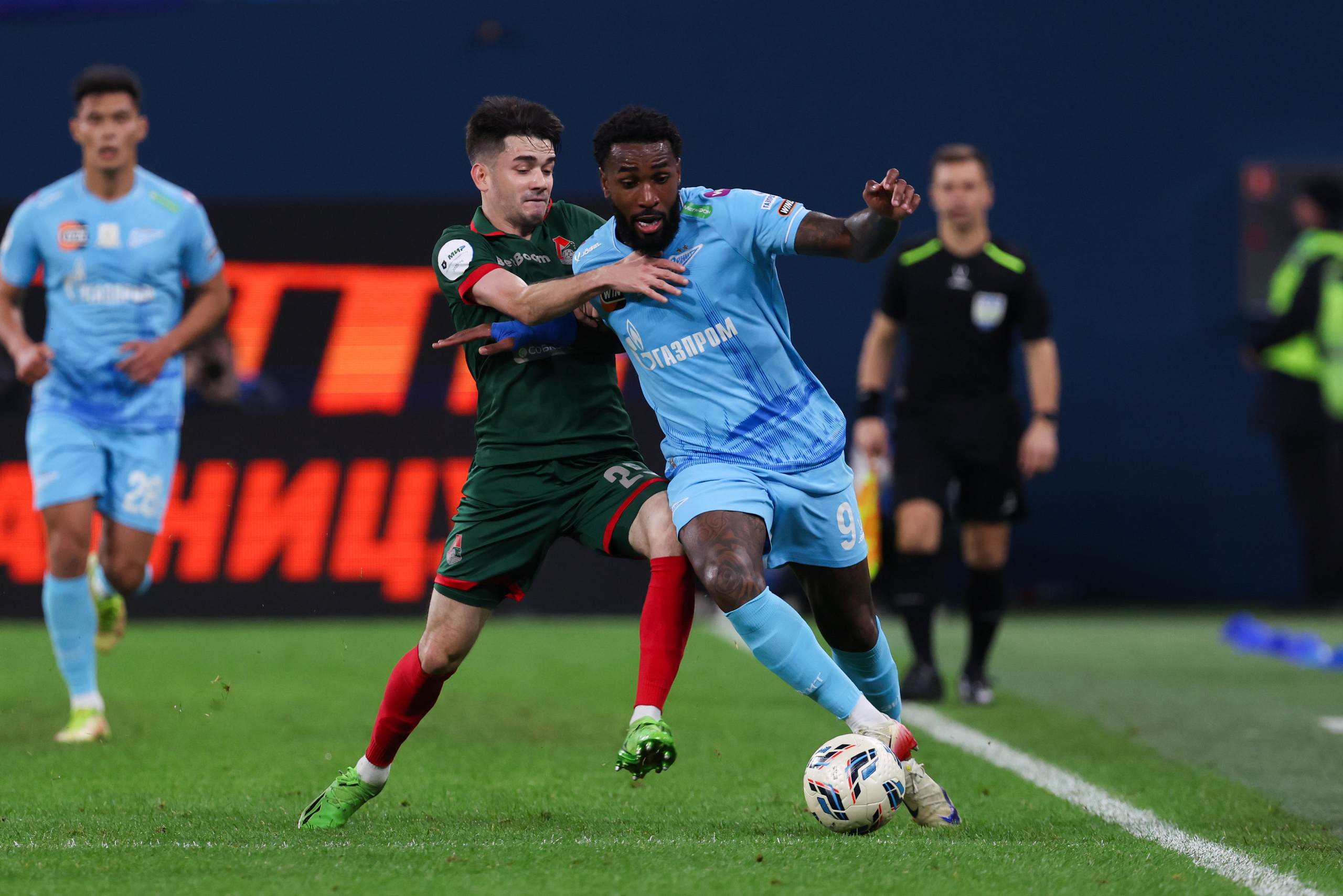 ФК «Зенит» — ФК «Локомотив» 14 тур РПЛ 01.11.2025. Спортивный и репортажный фотограф Антон Тереханов