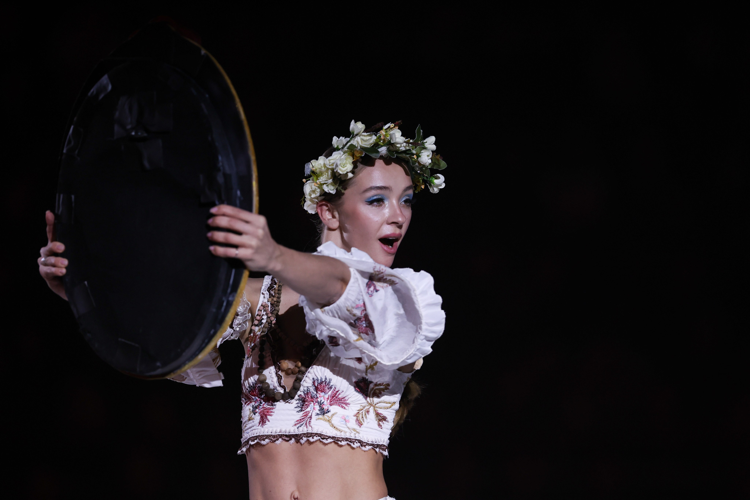 «Вечера на хуторе» ледовое шоу 25.12.2025. Спортивный и репортажный фотограф Антон Тереханов