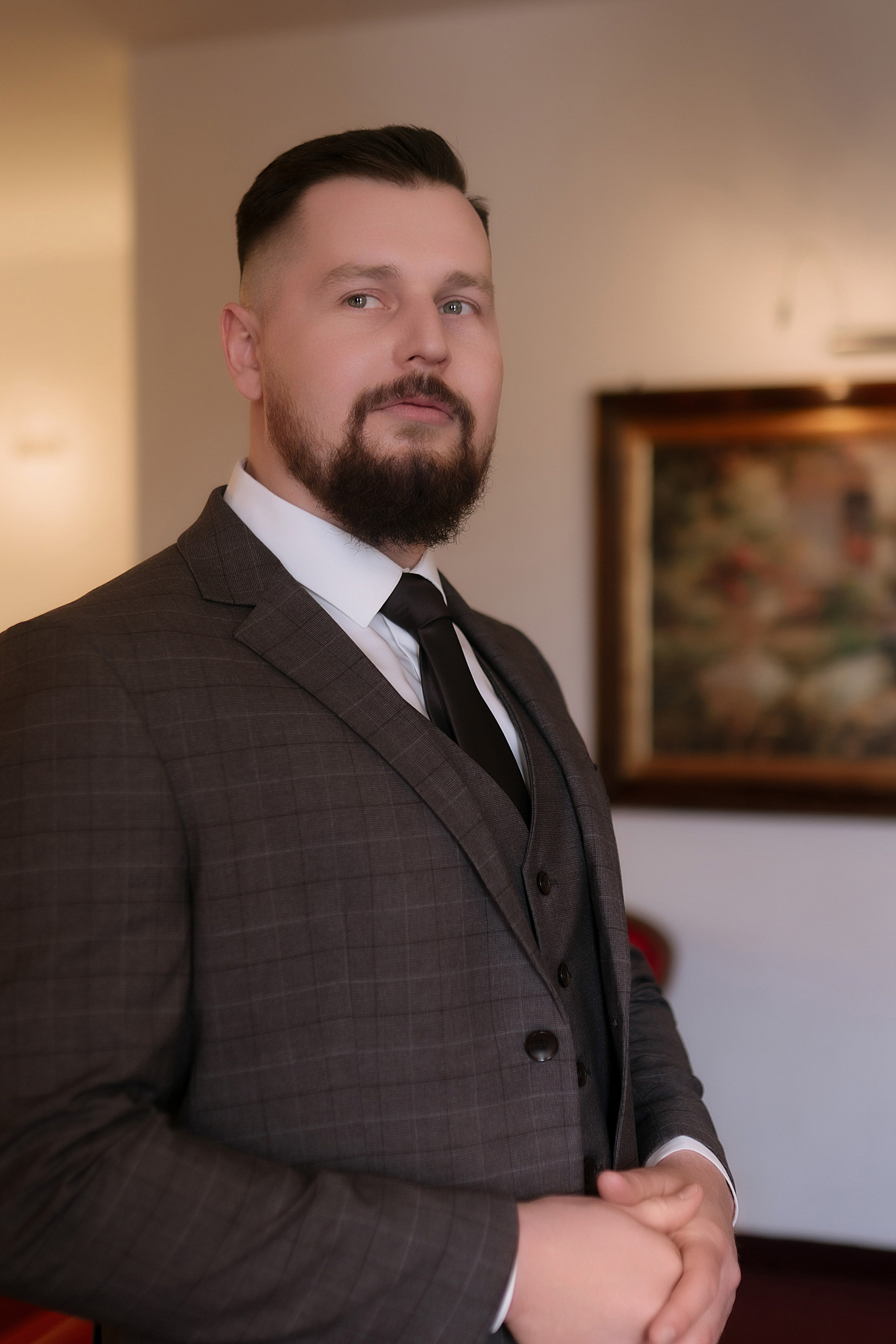 Утро жениха и невесты | Арина и Игорь в отеле Арт-бутик в Воронеже. Фотограф Карина Шмулёва. Воронеж и область