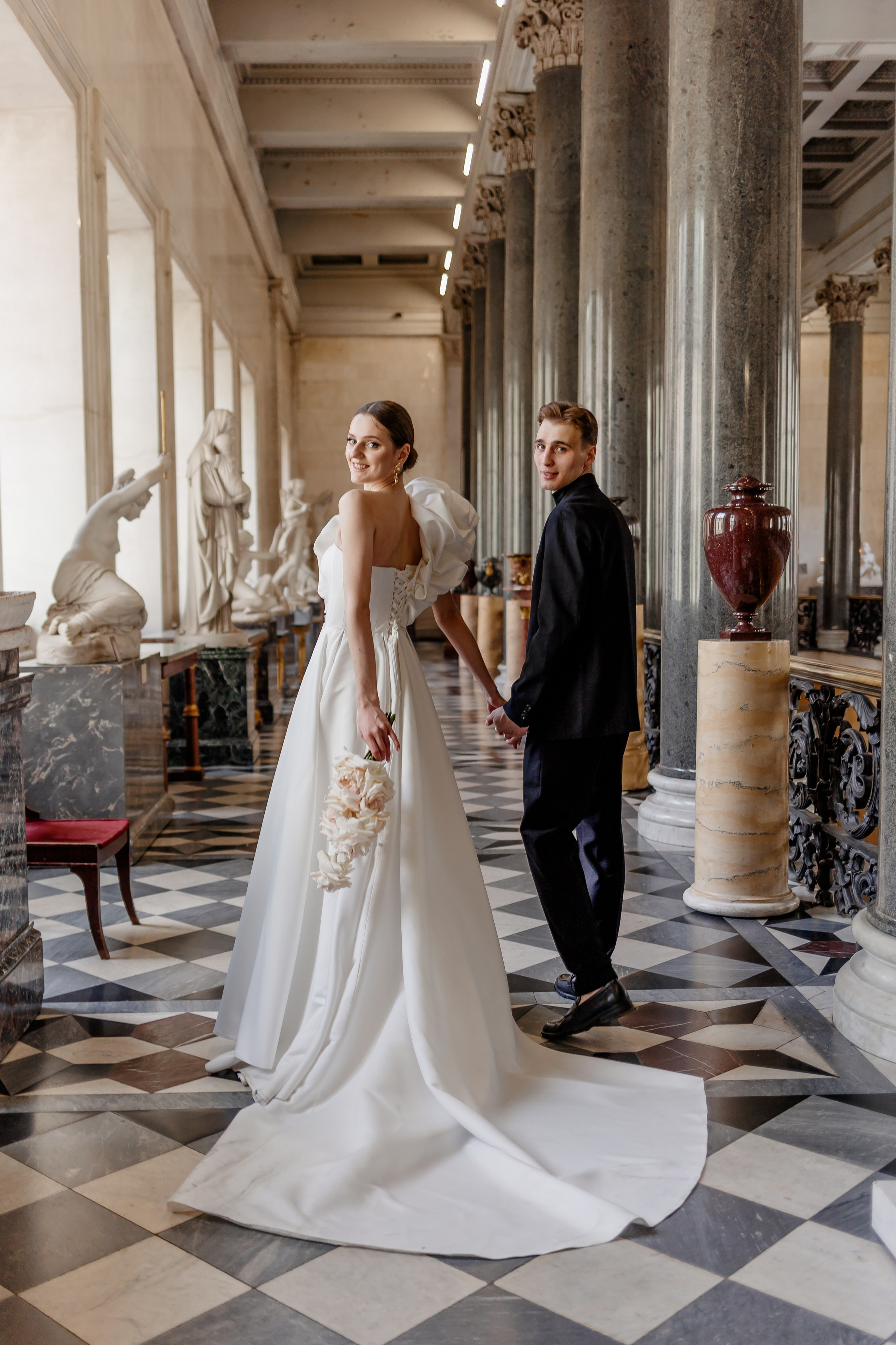 Как подать заявление в Дворец Бракосочетания 1 в Санкт-Петербурге?