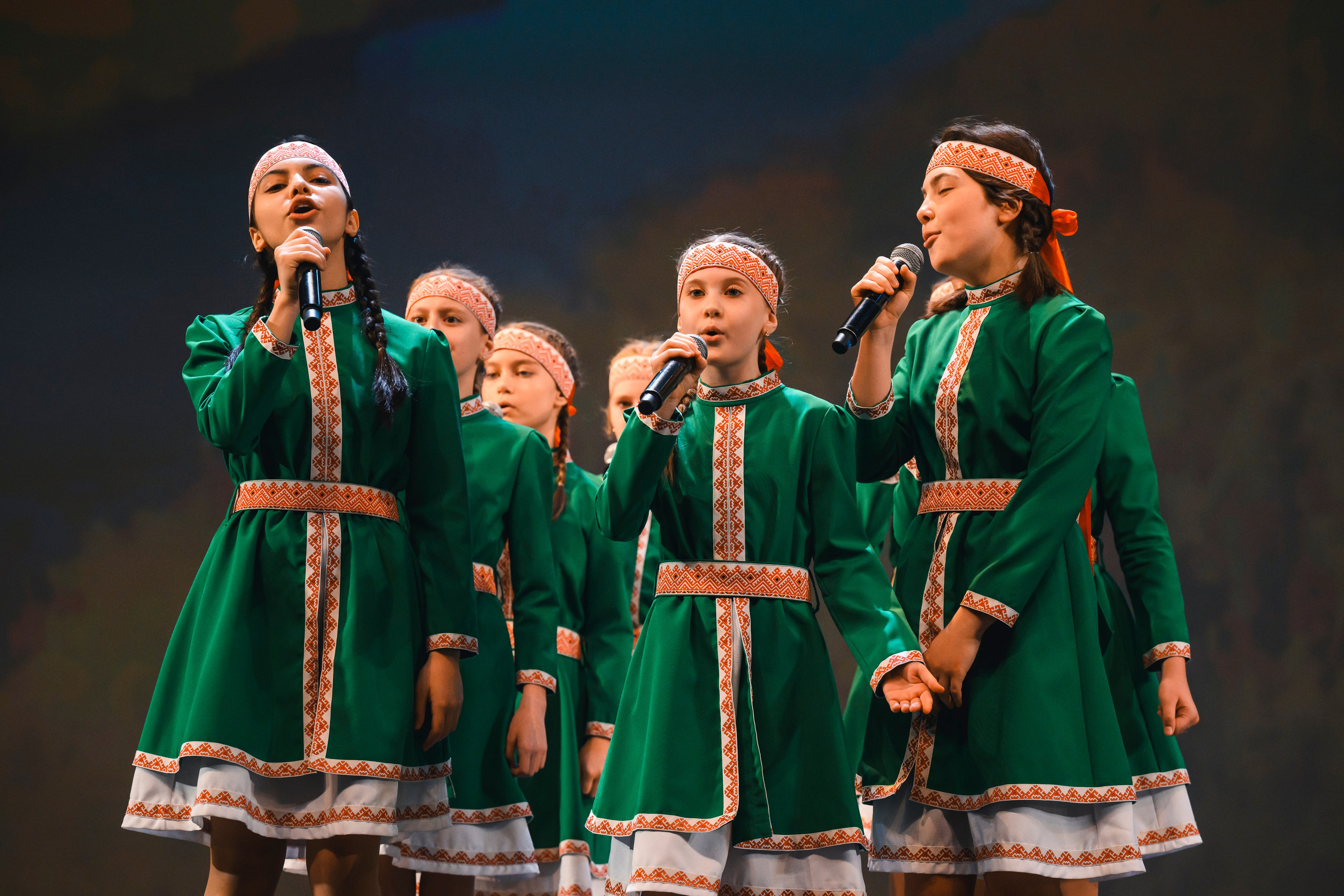 23 апреля, часть 1, БКЗ Октябрьский, г. Санкт-Петербург. Золотое яблочко