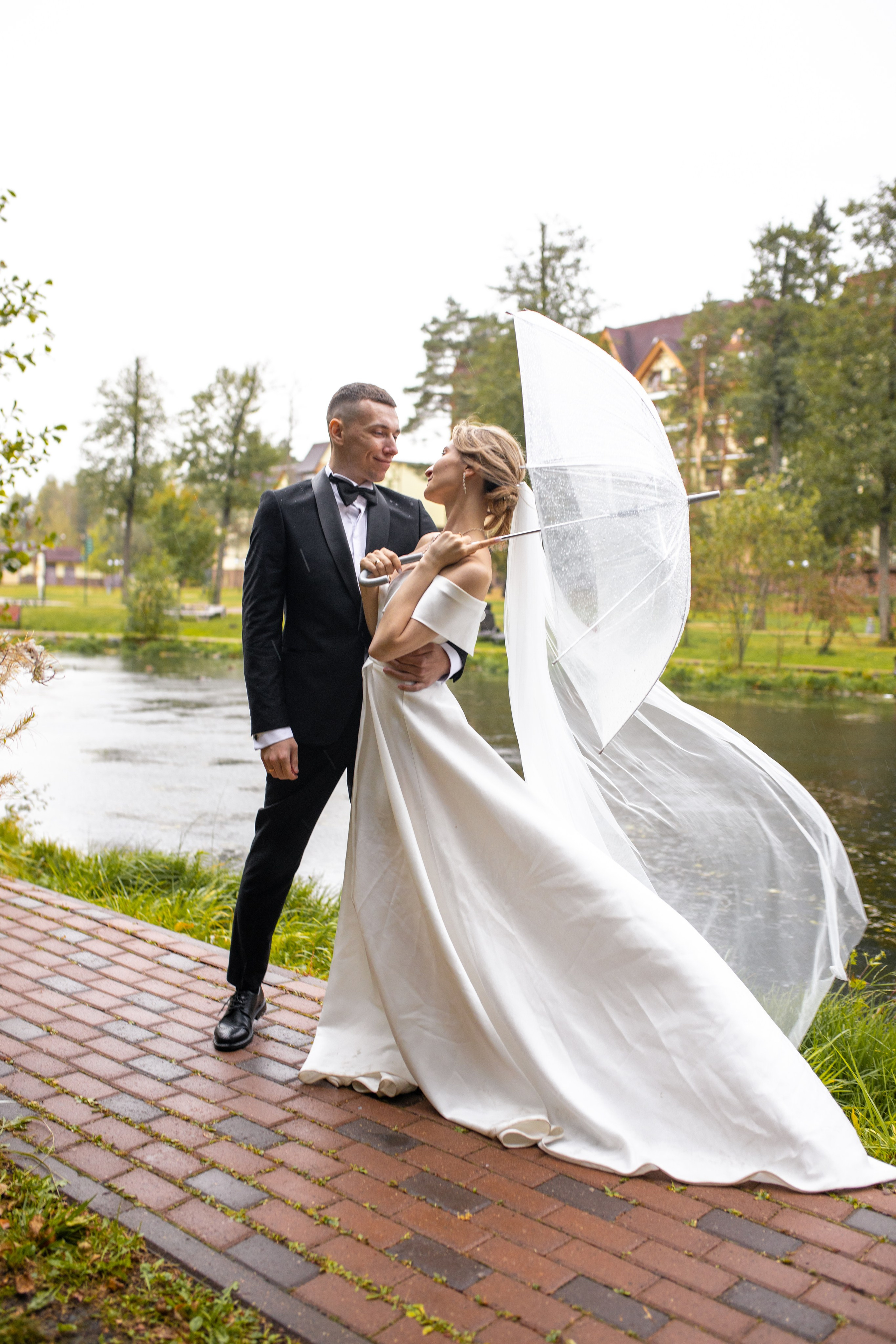 Свадебная фотосессия в отеле Ареал. Фотограф в Железнодорожном и Балашихе