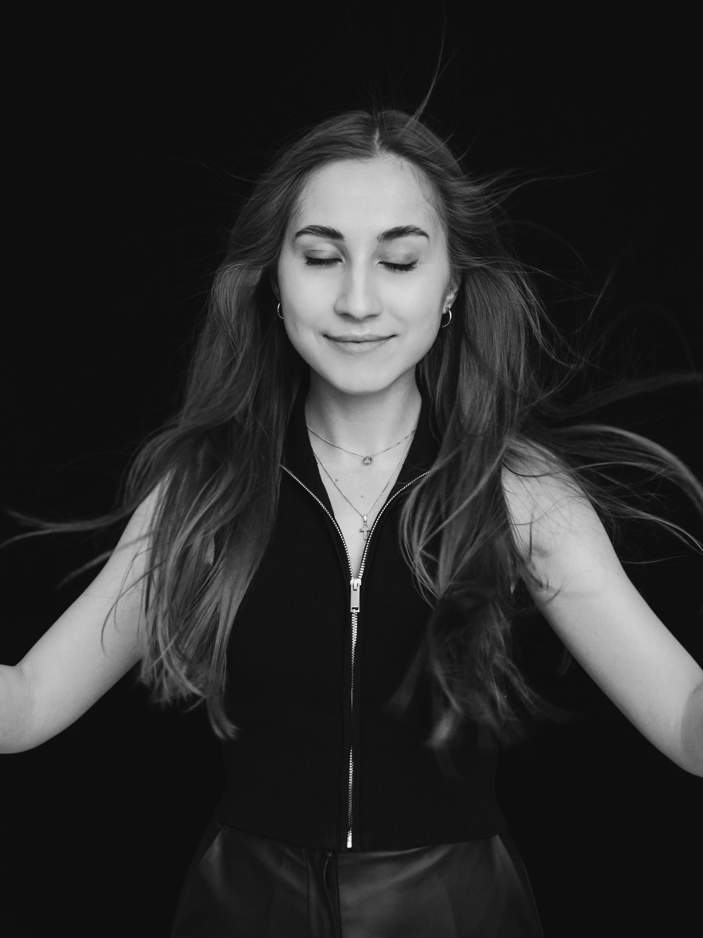 Фотосессия в Московской фотостудии. Свадебный и портретный фотограф в Москве Жердев Даниил