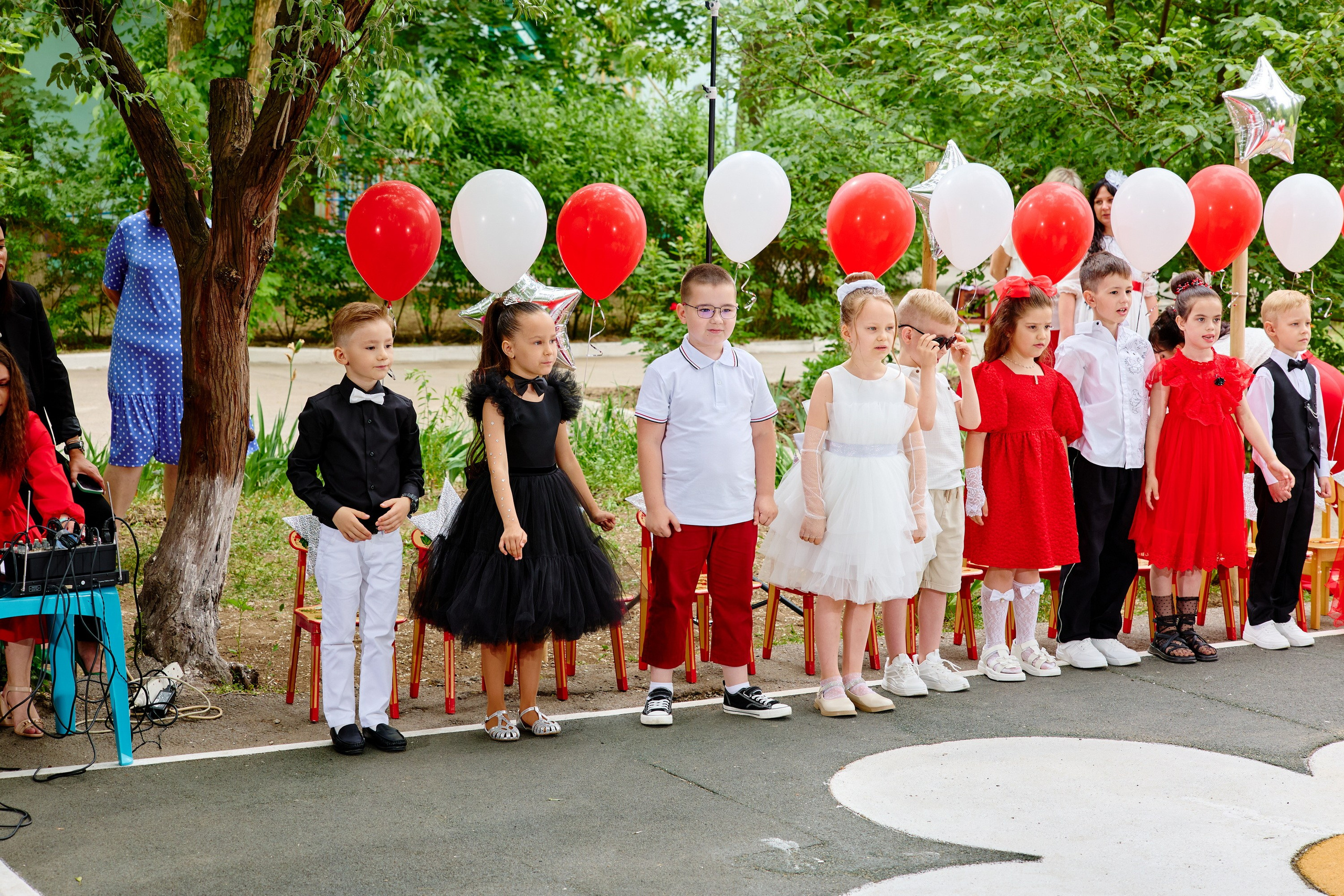 Выпускной 45 сад. Фотограф Выпускные альбомы Таганрог Сергей Коробченко