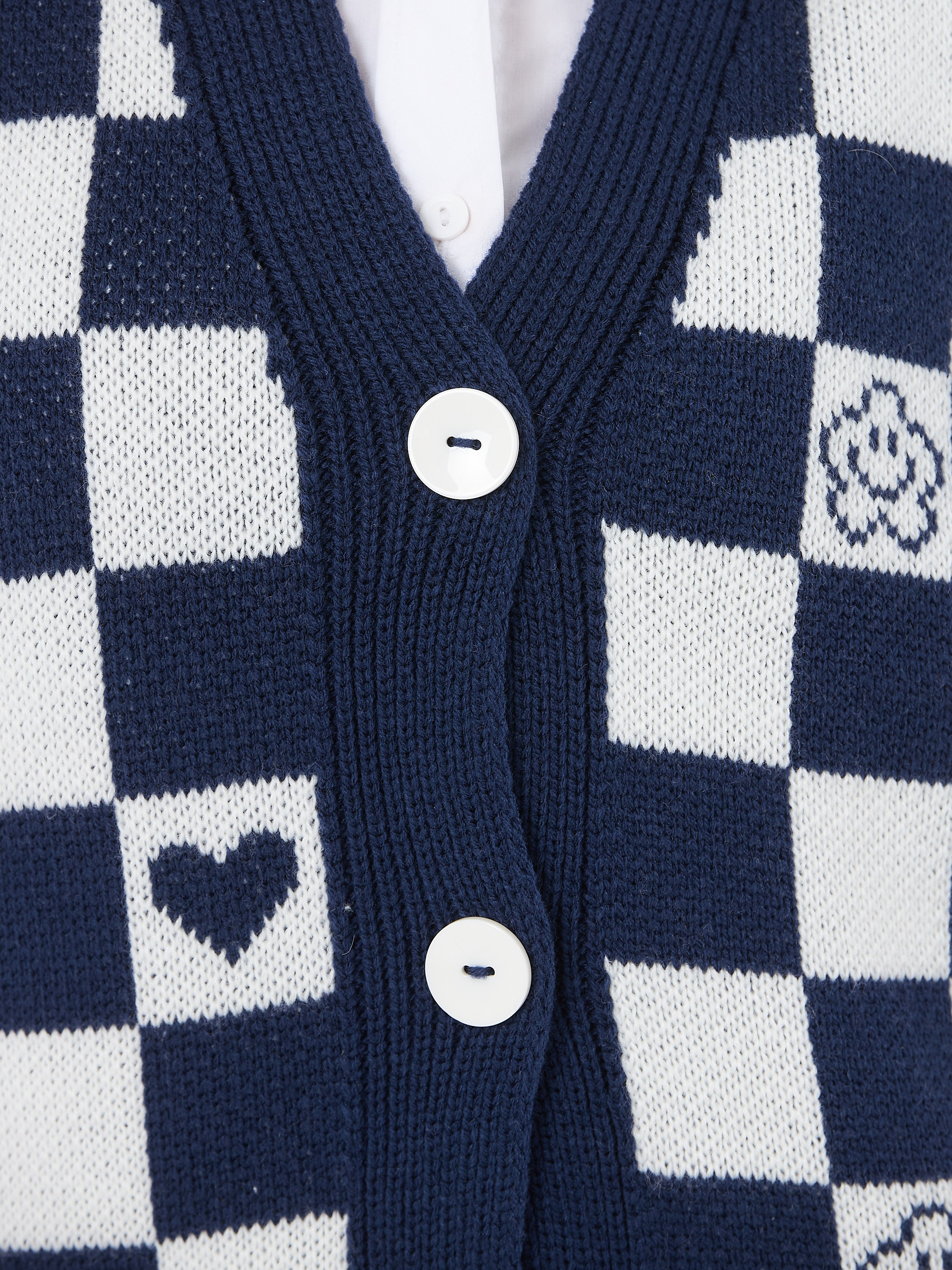 Фотограф для маркетплейсов в Пятигорске. Алексей Темнов — фотограф в Пятигорске