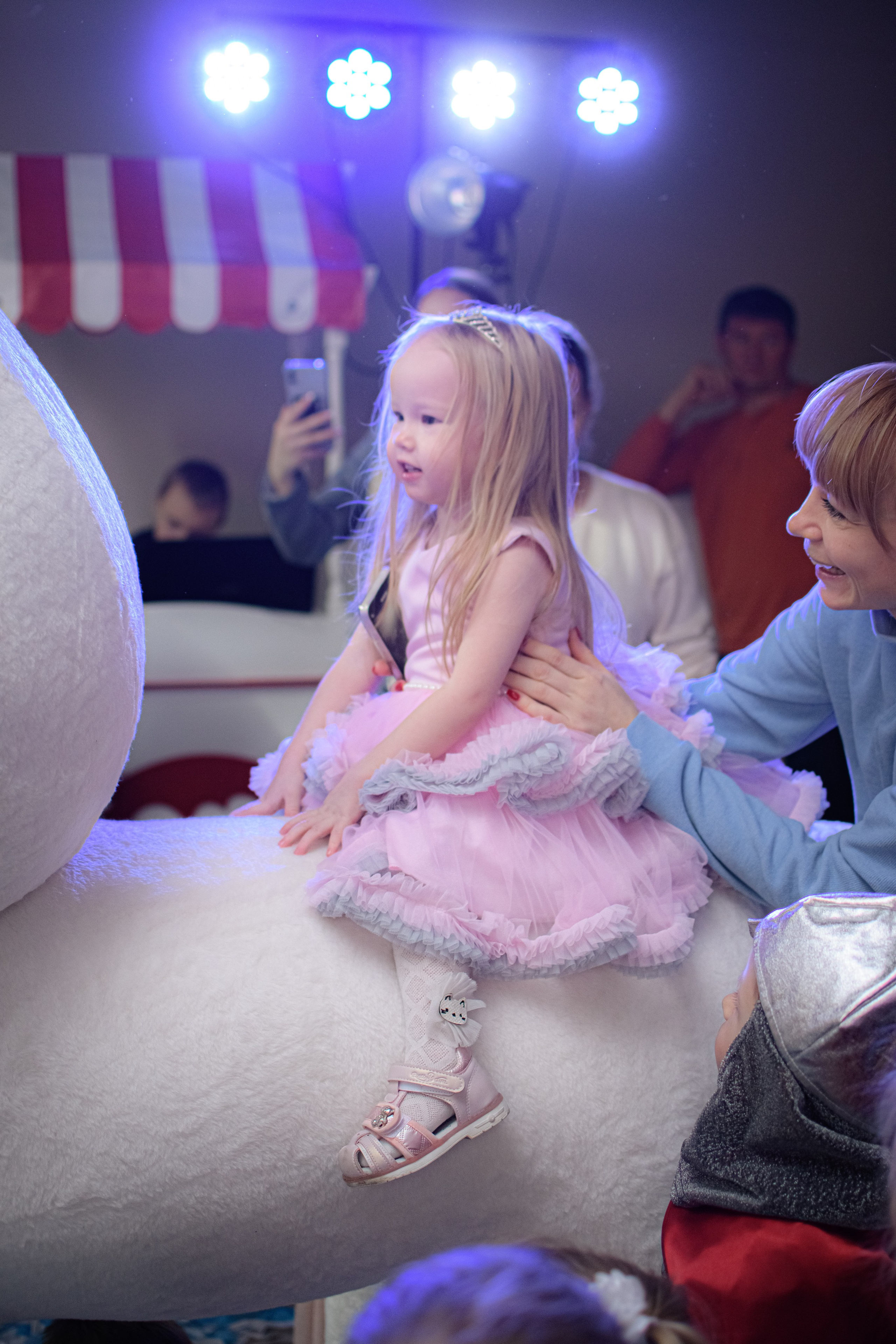 HAPPY NEW YEAR. Photokarish