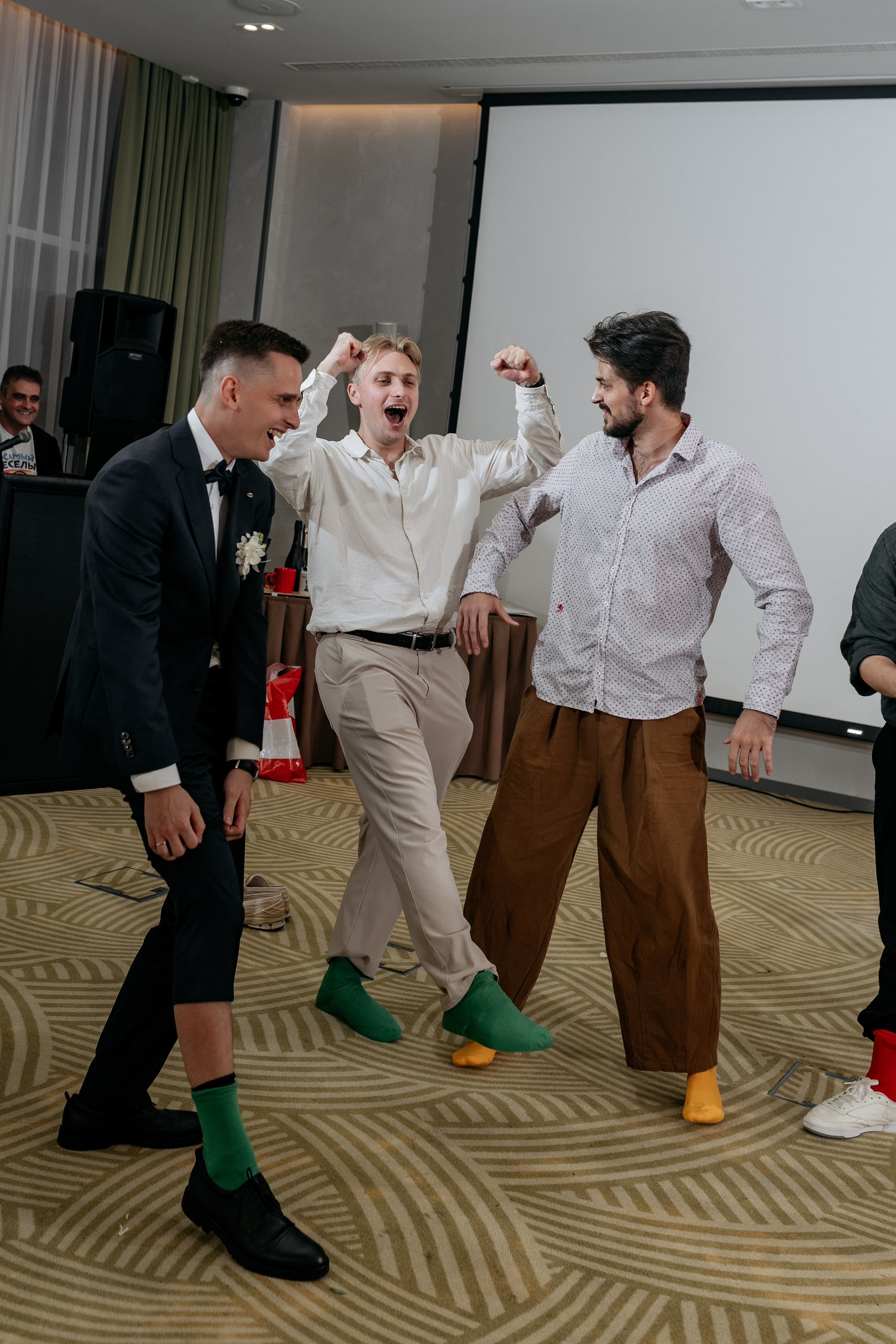 Стильная свадебная фотосессия от профессионала в Новороссийске.