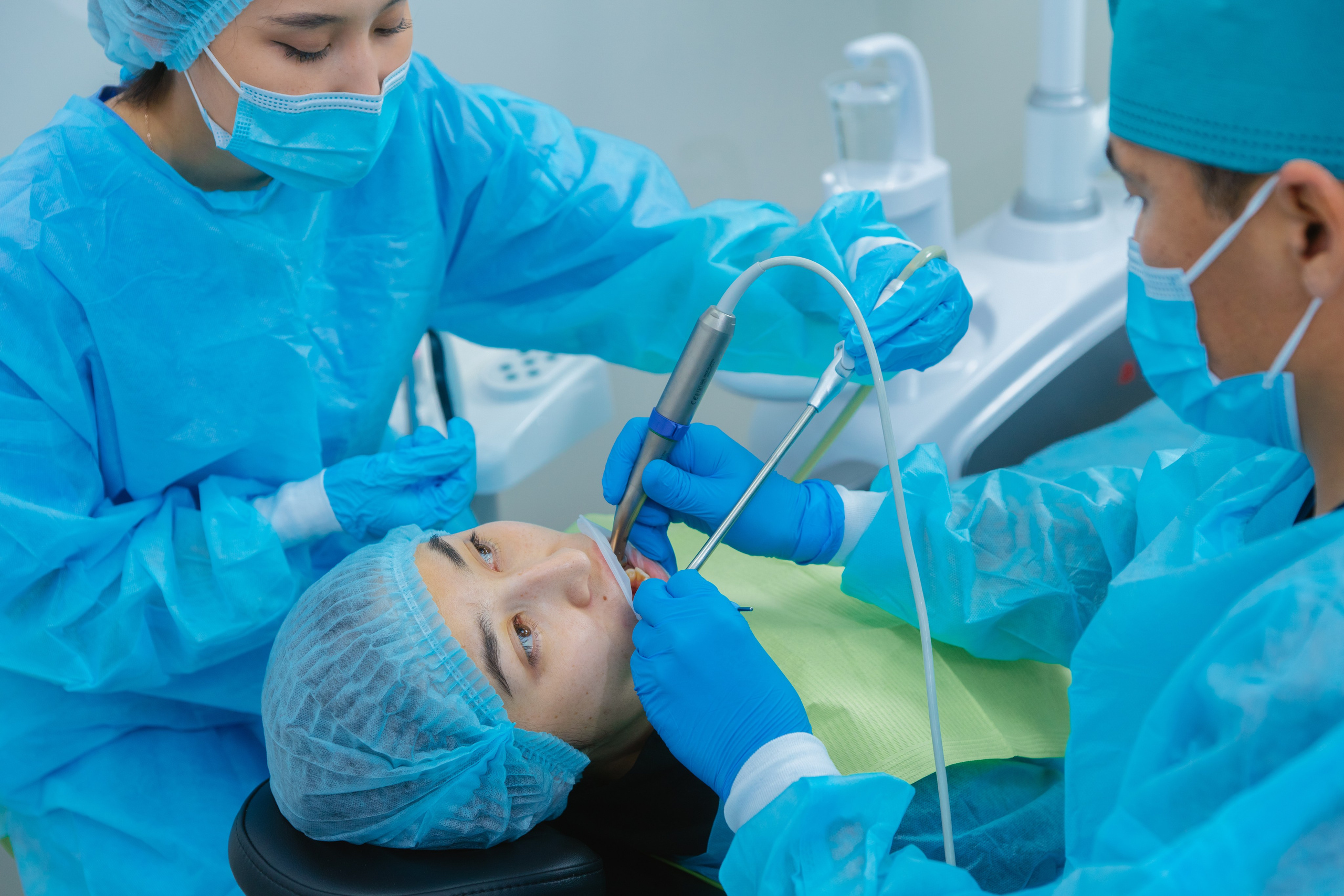 Стоматологическая клиника. Профессиональная съемка в Алматы