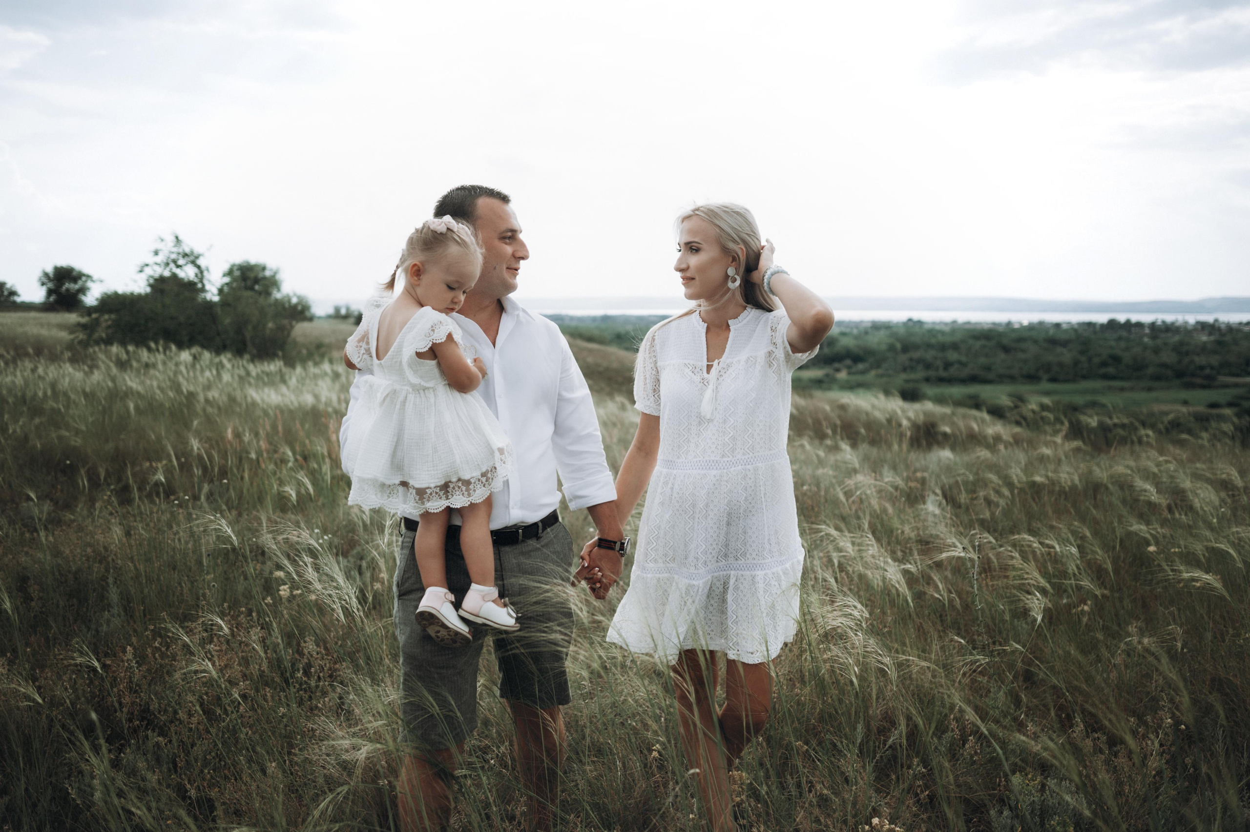 Здесь красивые люди (семья). Фотограф в Саратове Анастасия Гладина