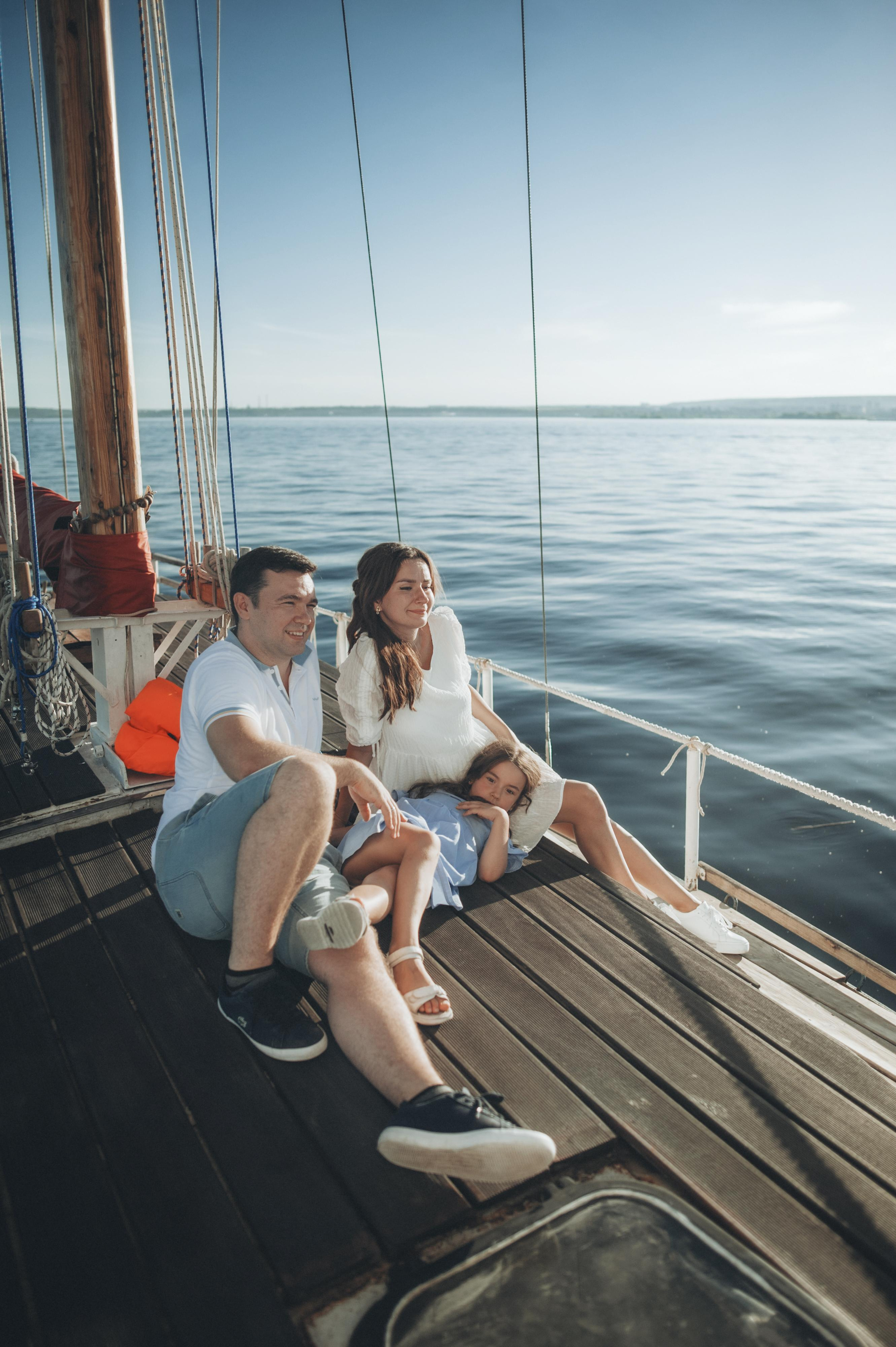 Семья, лето, яхта. Фотограф в Саратове Анастасия Гладина