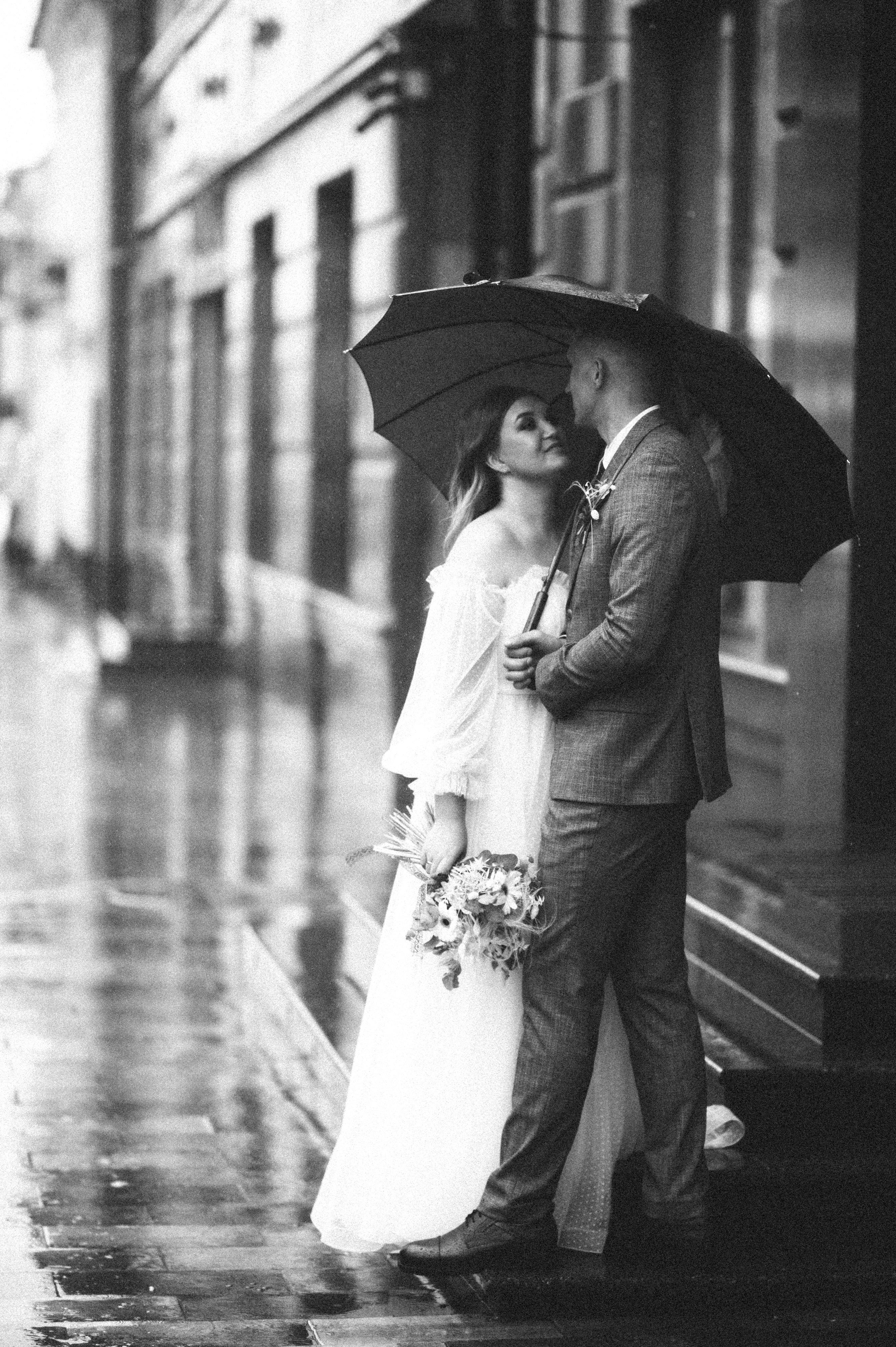 Июнь, дождь, свадьба. Фотограф в Саратове Анастасия Гладина