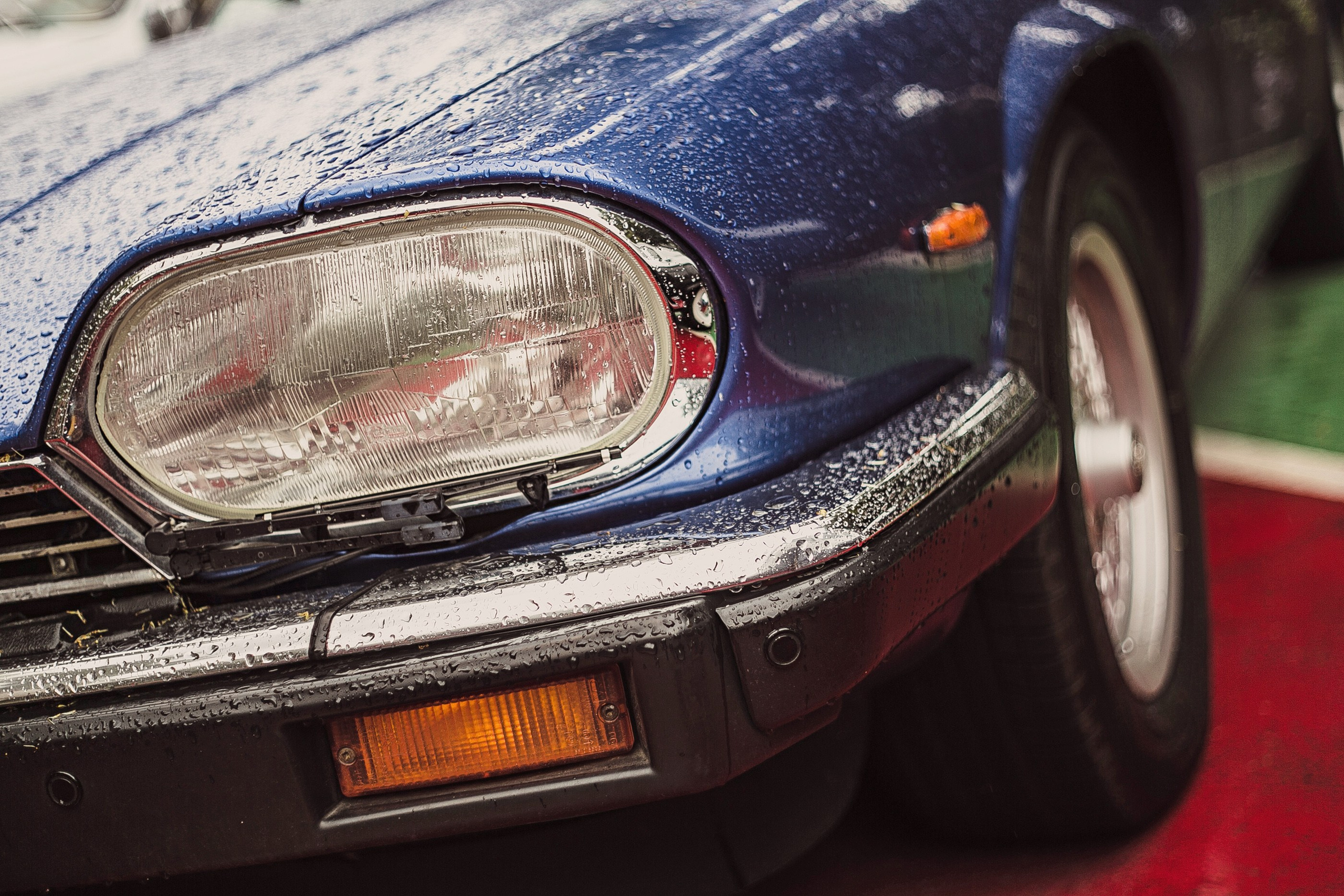 Выставка ретро автомобилей. Сокольники. Семейный и репортажной фотограф в Красноярске и Москве Виктор Бабинцев