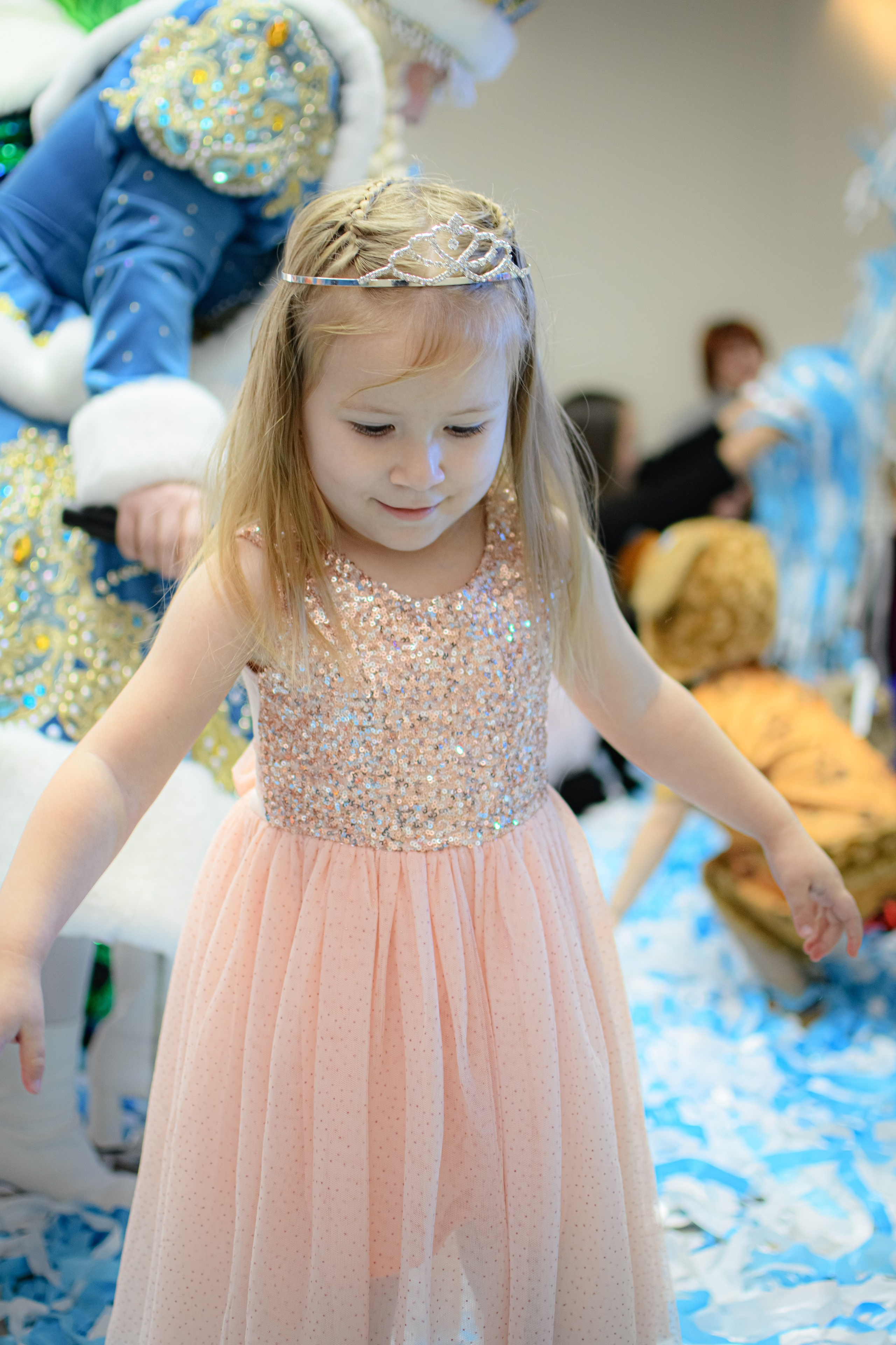 HAPPY NEW YEAR. Photokarish