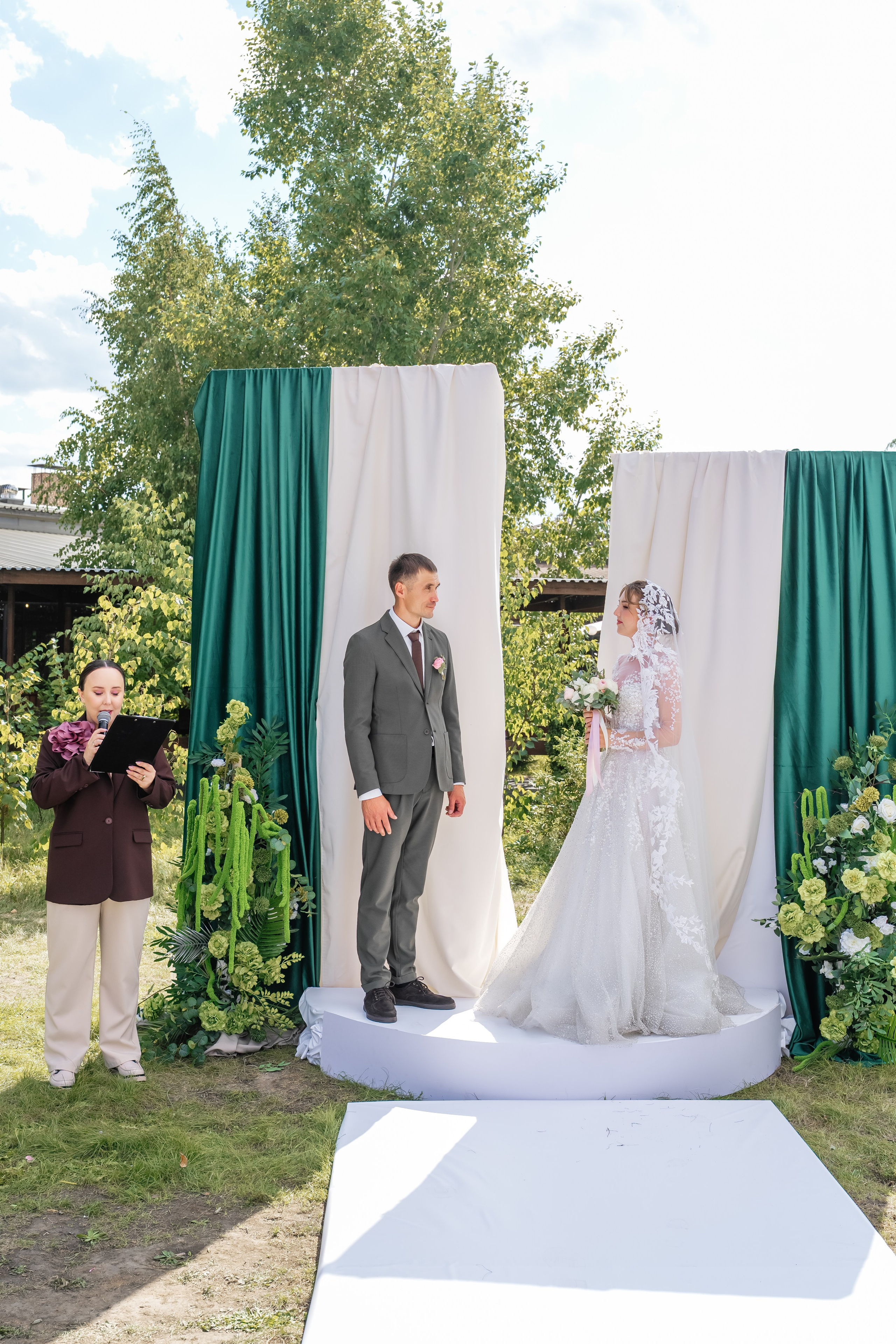 Тимофей и Вероника. Фотограф и видеограф в Улан-Удэ: Аюна Габагуева и Артём Шаханов