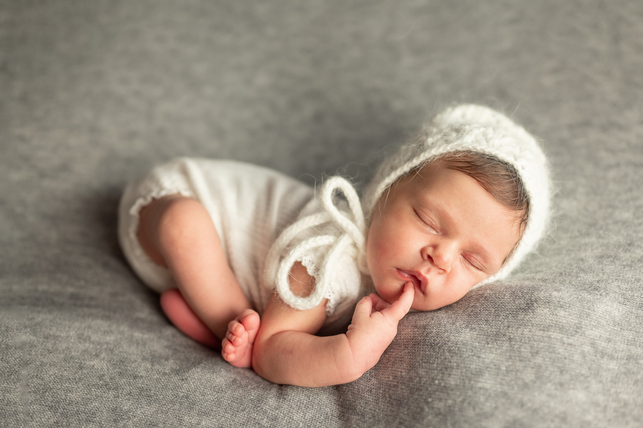 Фотограф новорождённых, семейный, школьный в городе Калуге Евгения