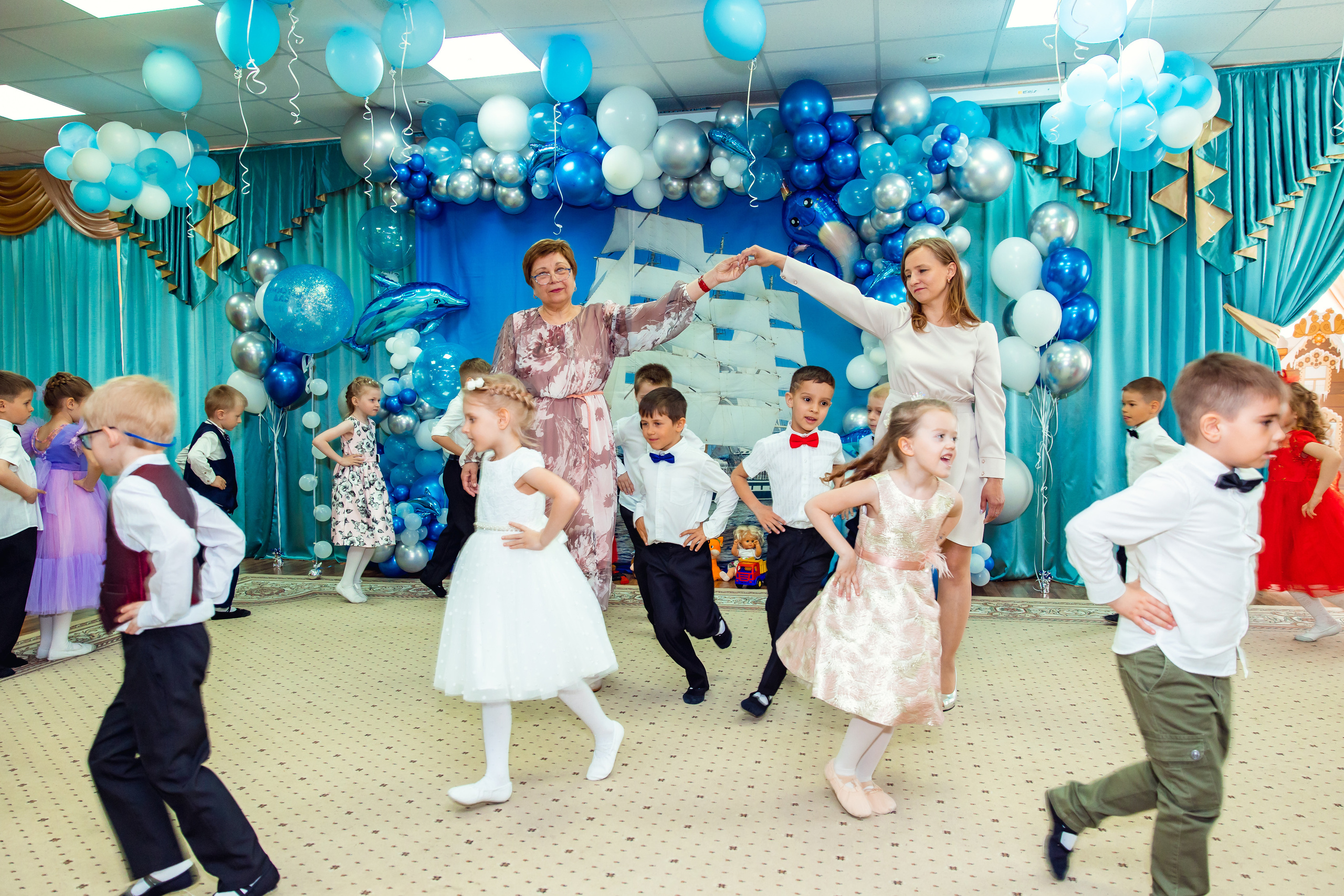 Детский сад выпускной. Дарья Бухреева — фотограф, видеограф и фототерапевт. Москва и мир