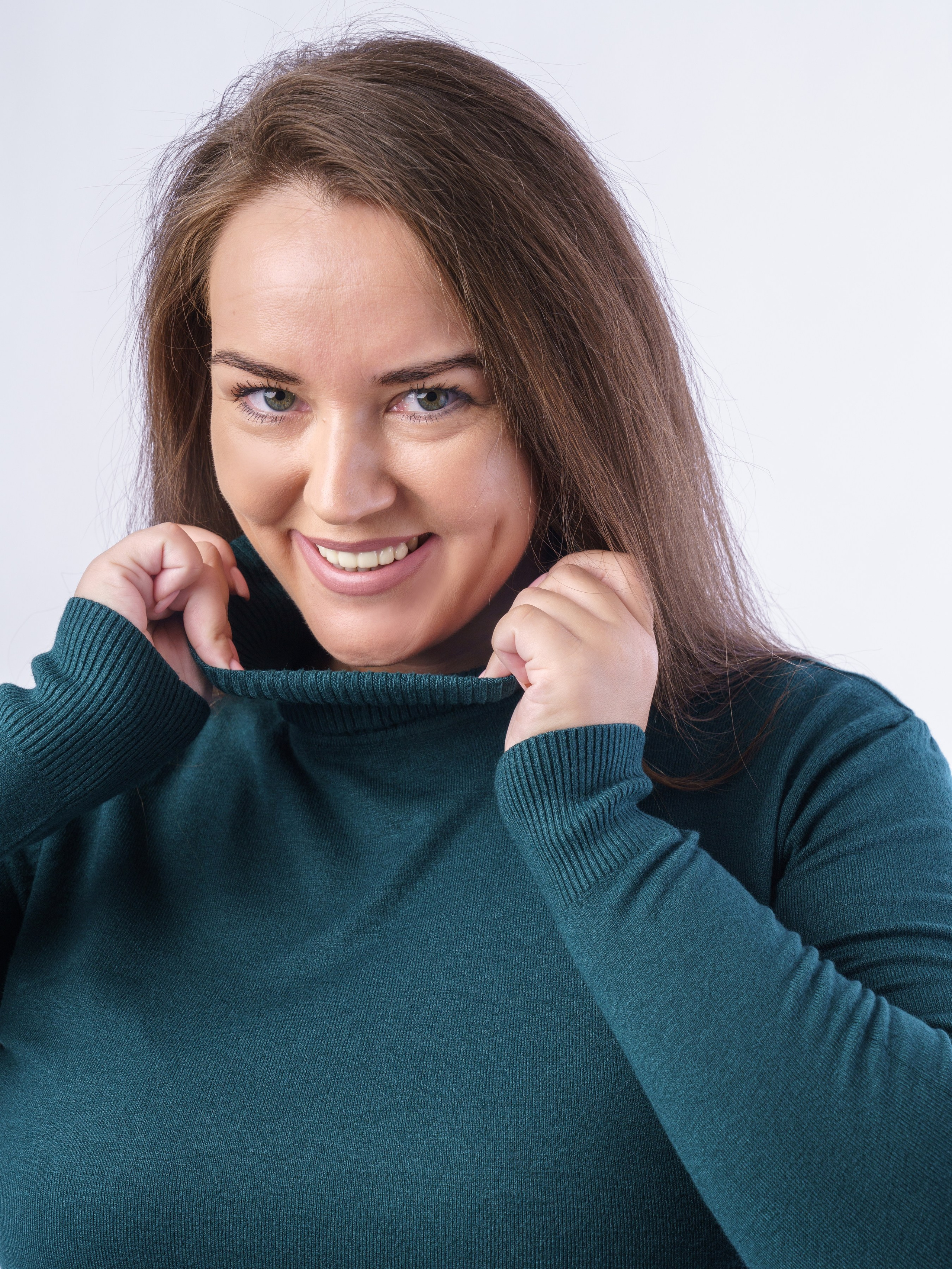 Водолазки, модель Мария и Елена. KED Production — продакшн из СПб. Создаём фото, видео и контент, который помогает брендам и селлерам продавать больше