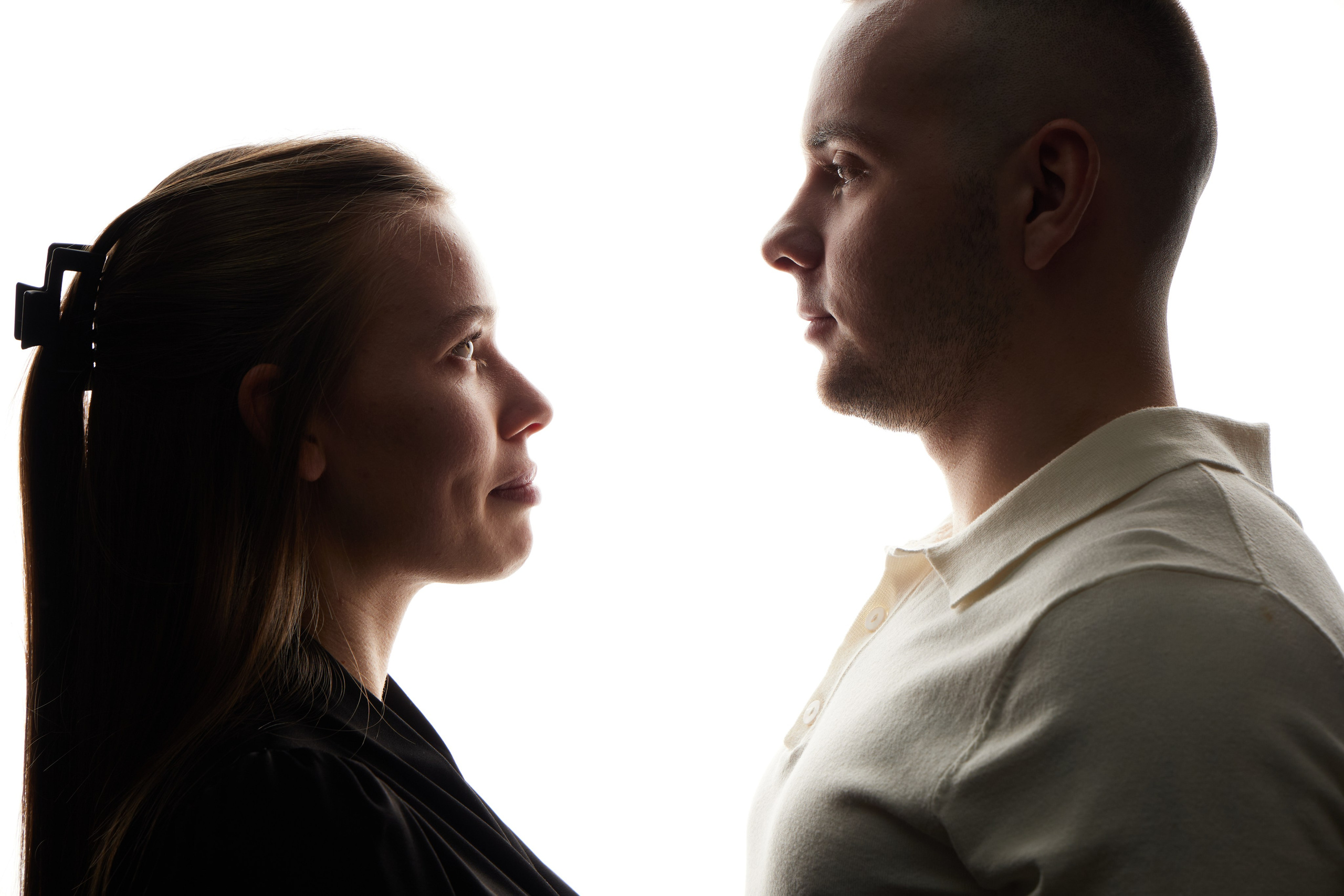 Сделать портрет в Зеленограде. Фотосъемка на портрет. Красивый портрет. Портретная фотосъемка. Фото на документы в Зеленограде. Фото на паспорт. Портретная фотостудия ЛукБук. Деловой портрет. Семейный портрет. Предметная фотосъемка