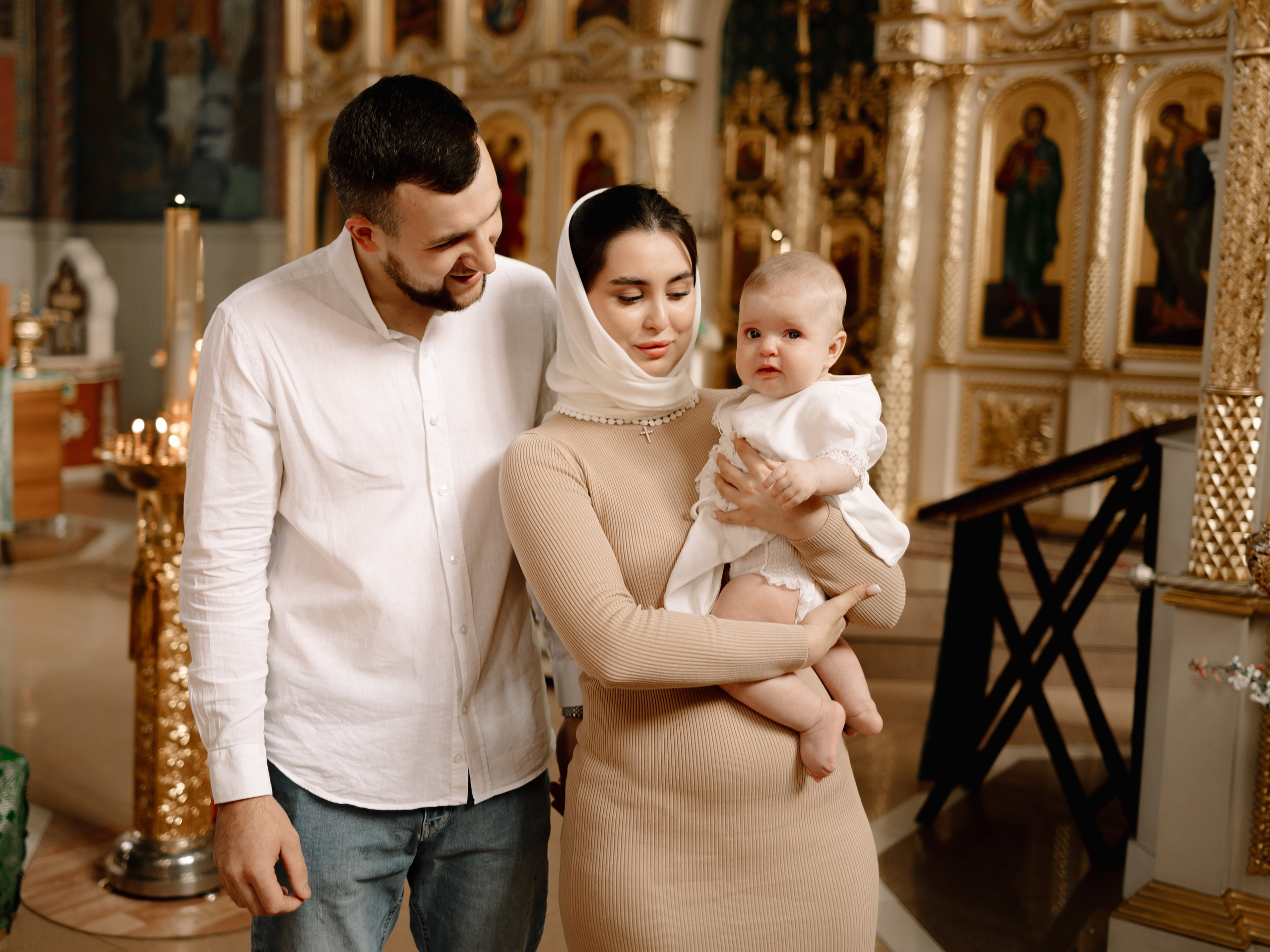 Таинство крещения Миланы. Семейный фотограф в Краснодаре Храмова Анна